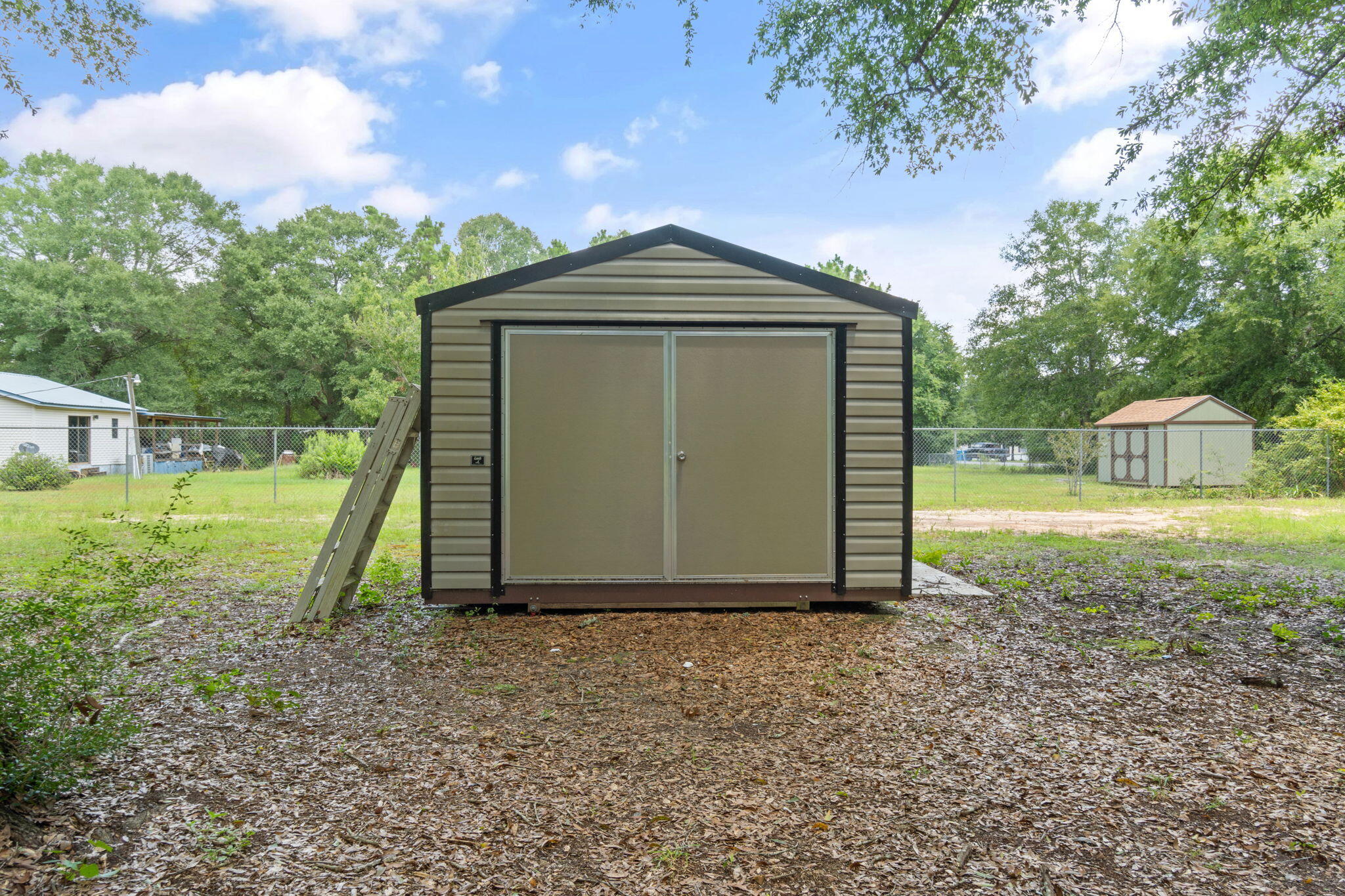 FOXES RUN 1ST ADDN - Residential