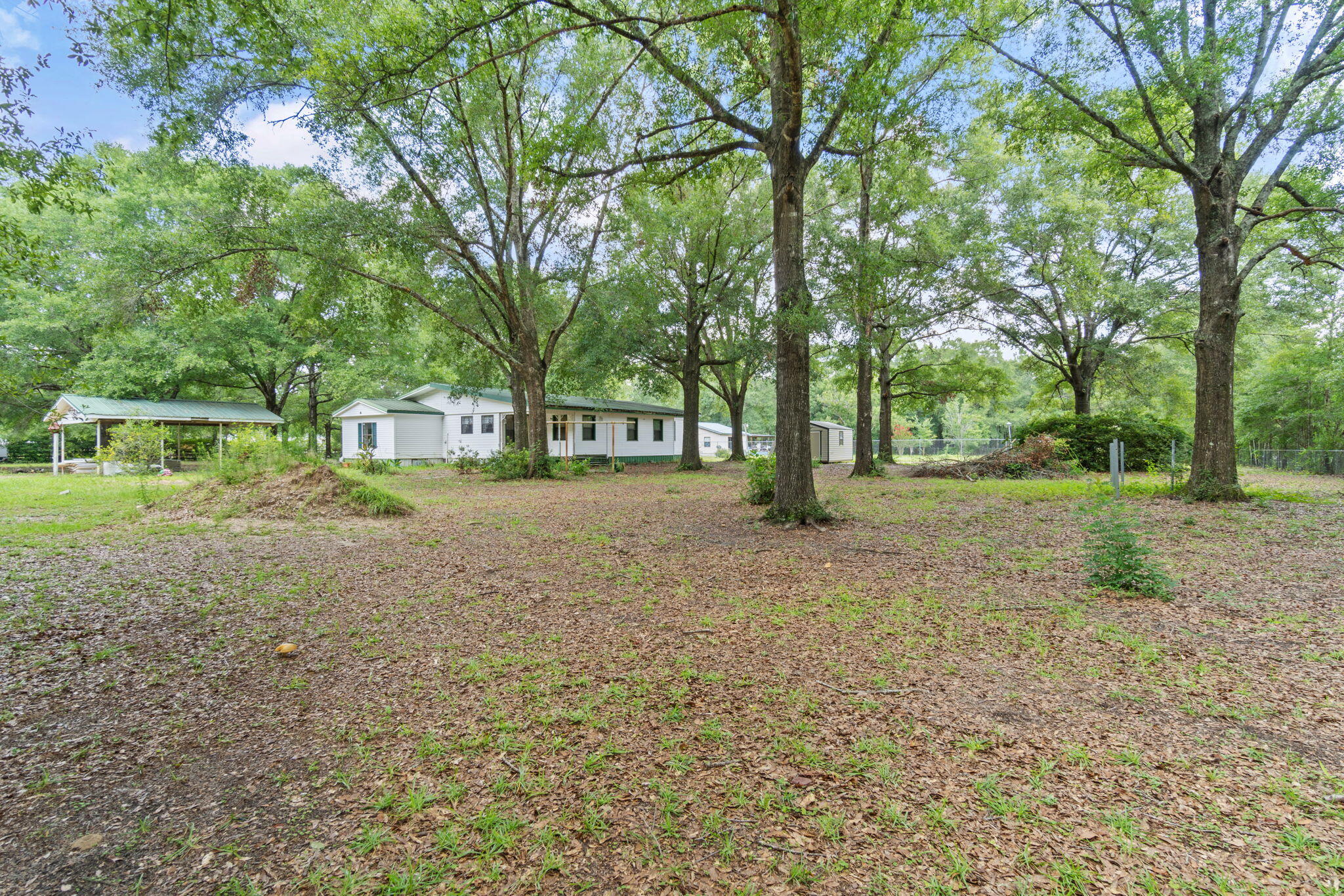 FOXES RUN 1ST ADDN - Residential