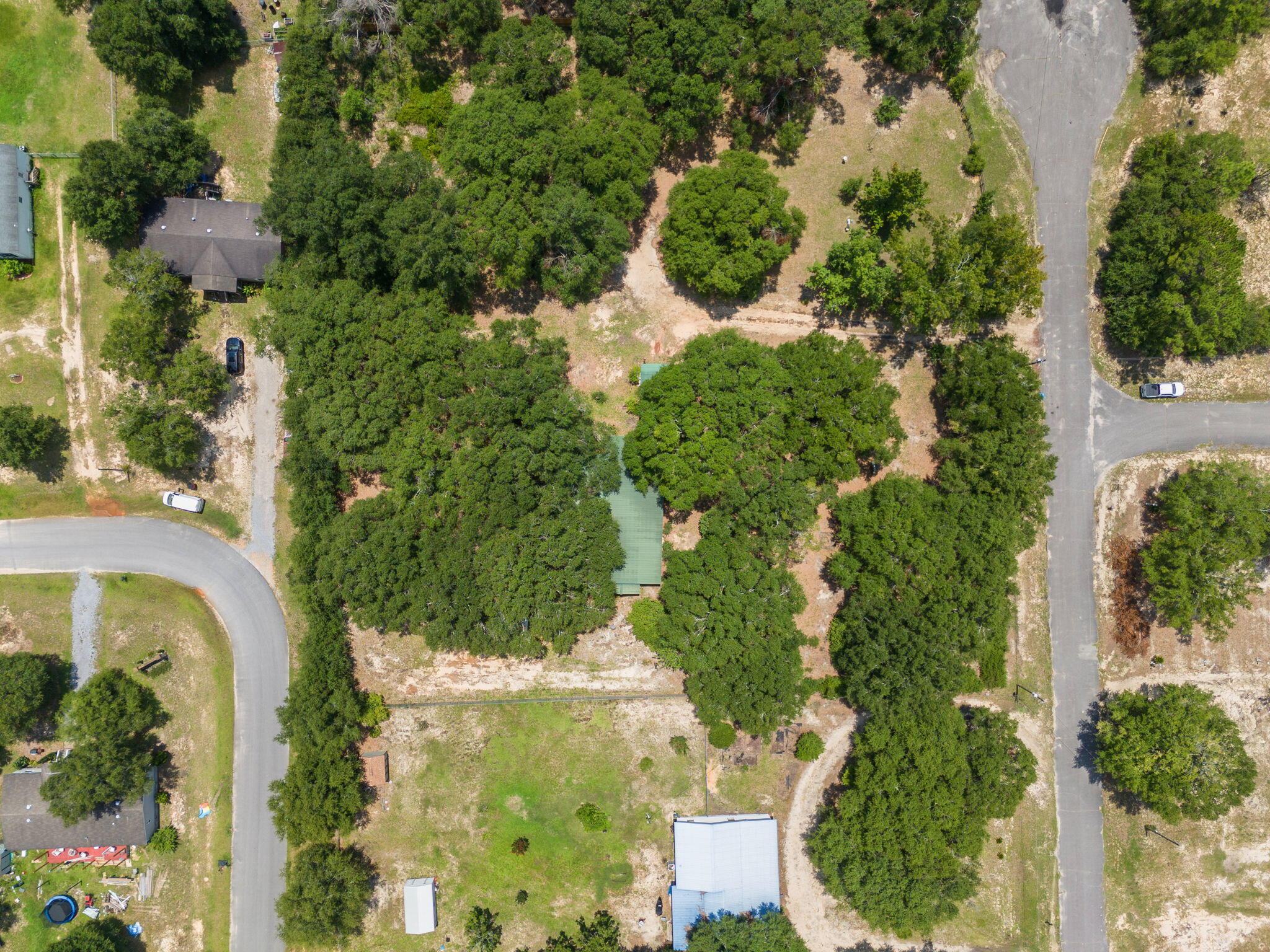 FOXES RUN 1ST ADDN - Residential