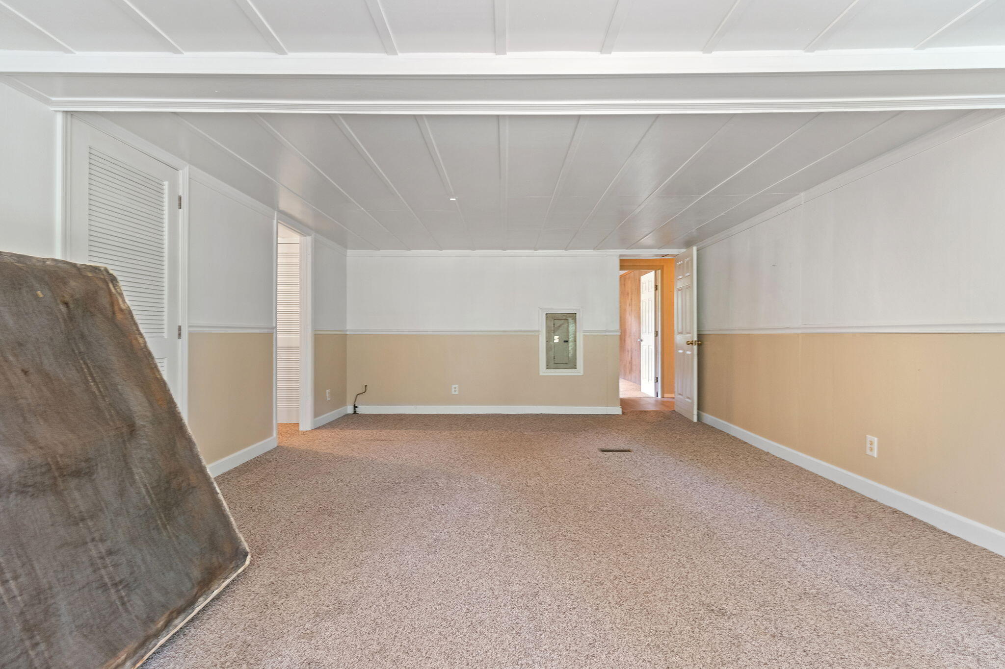 FOXES RUN 1ST ADDN - Residential