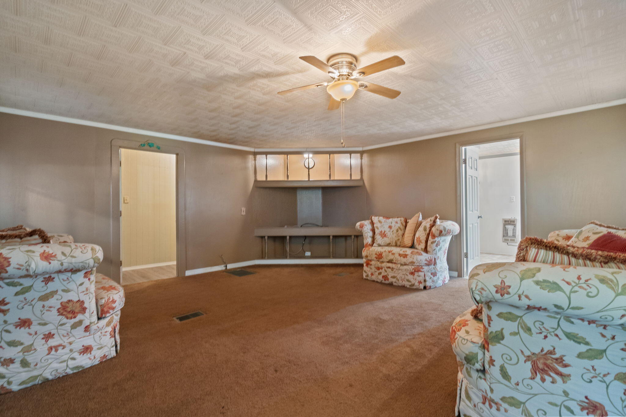 FOXES RUN 1ST ADDN - Residential