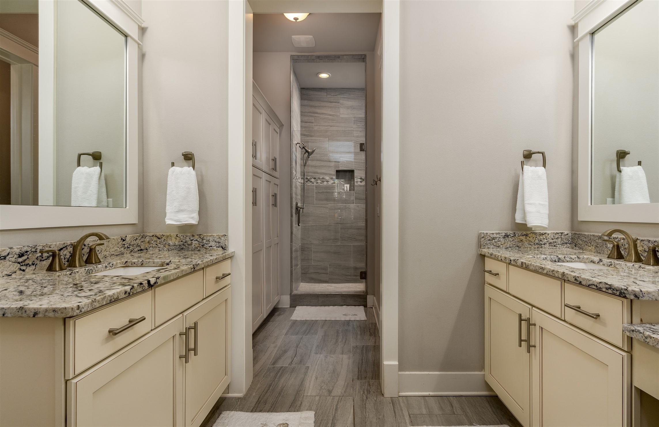 HIGHLAND PARKS - Residential