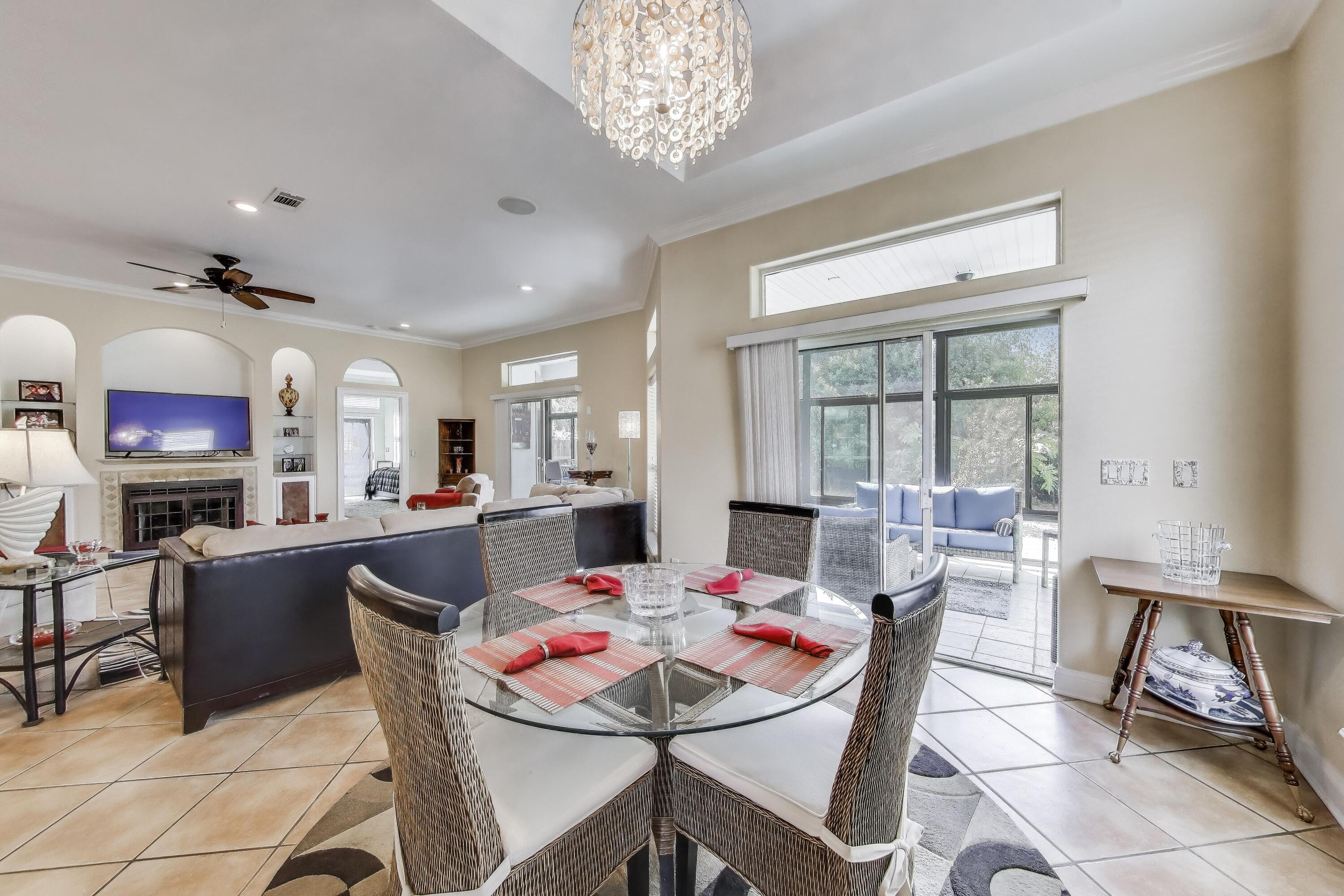 EMERALD LAKES PH 1 - Residential