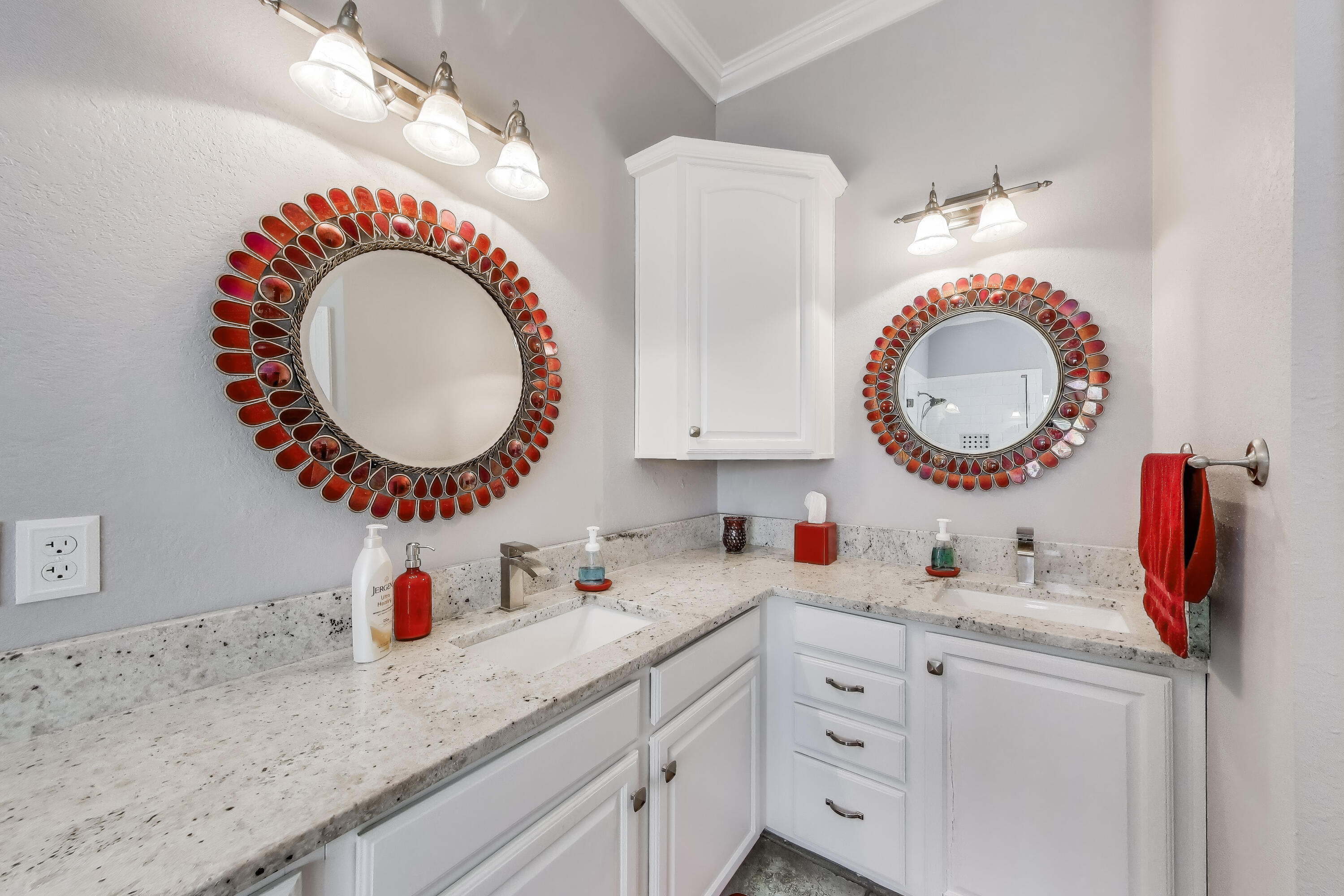 EMERALD LAKES PH 1 - Residential