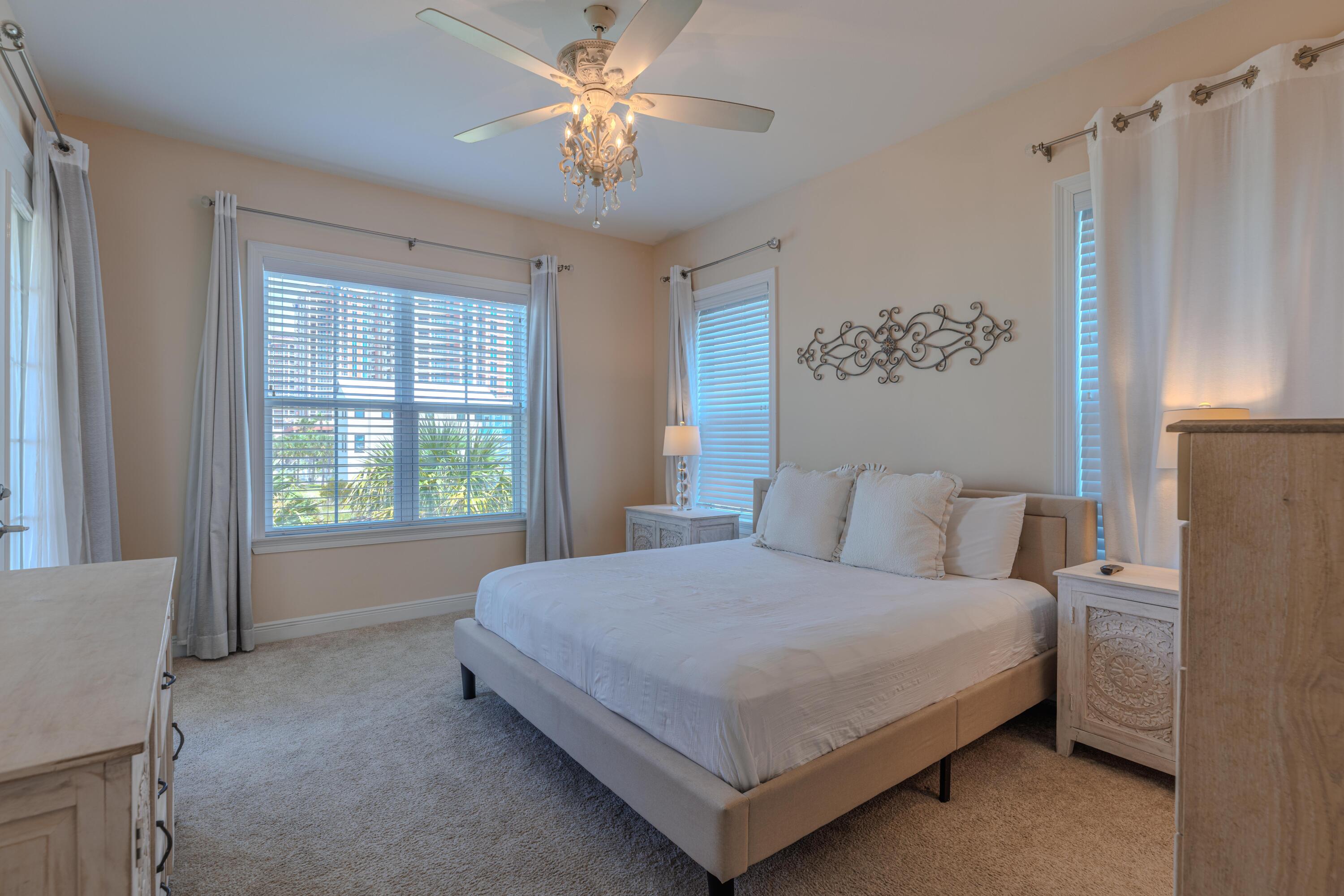 SANTA ROSA VILLAS ESTATES - Residential