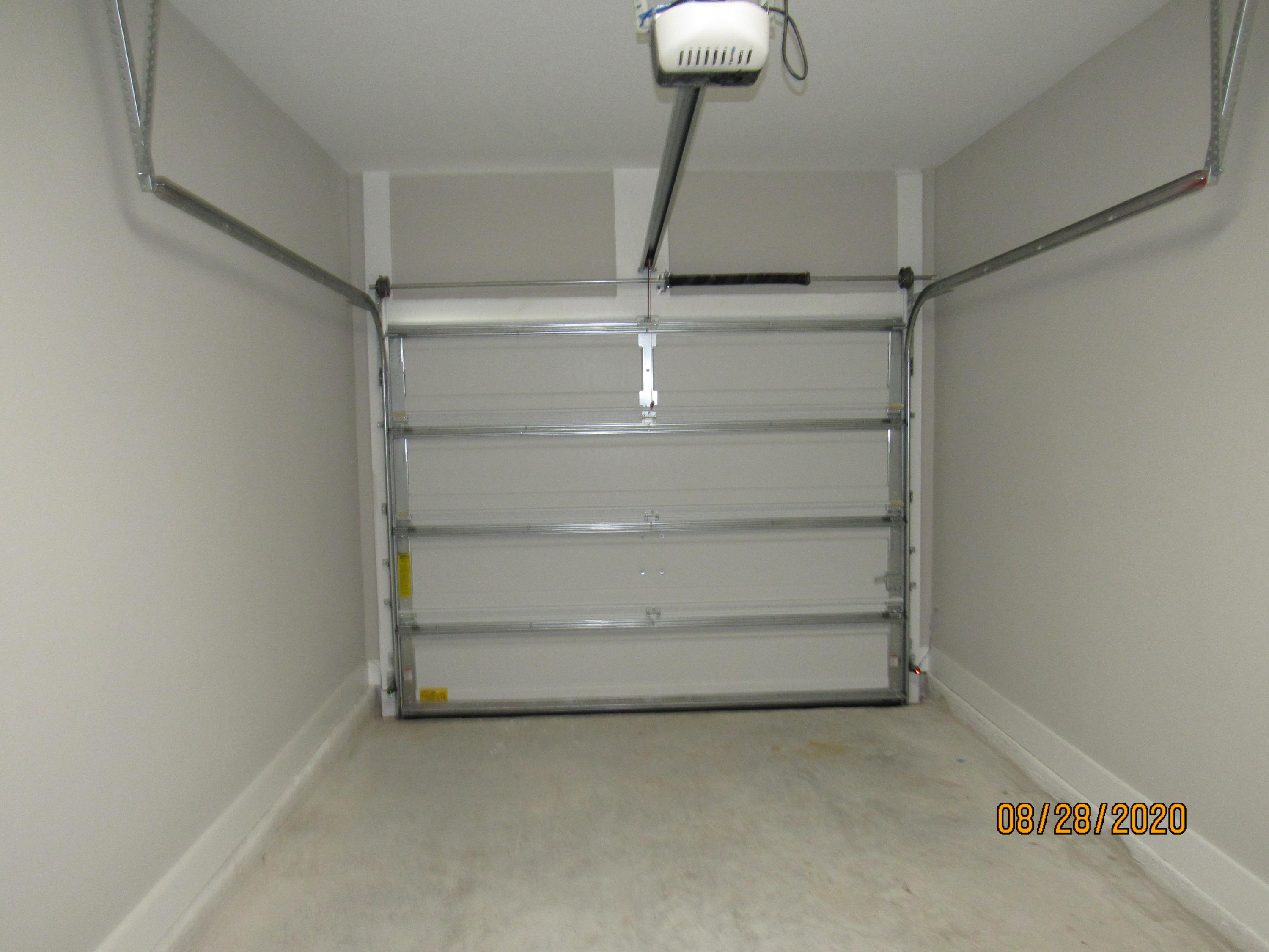 VERANDAS AT FREEPORT - Residential Lease