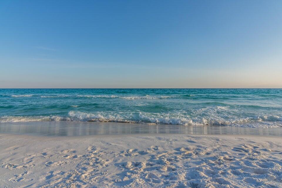 CHATEAU LA MER CONDO - Residential