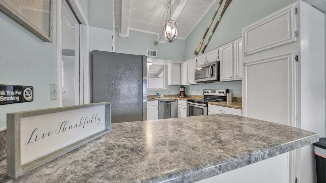 CHATEAU LA MER CONDO - Residential