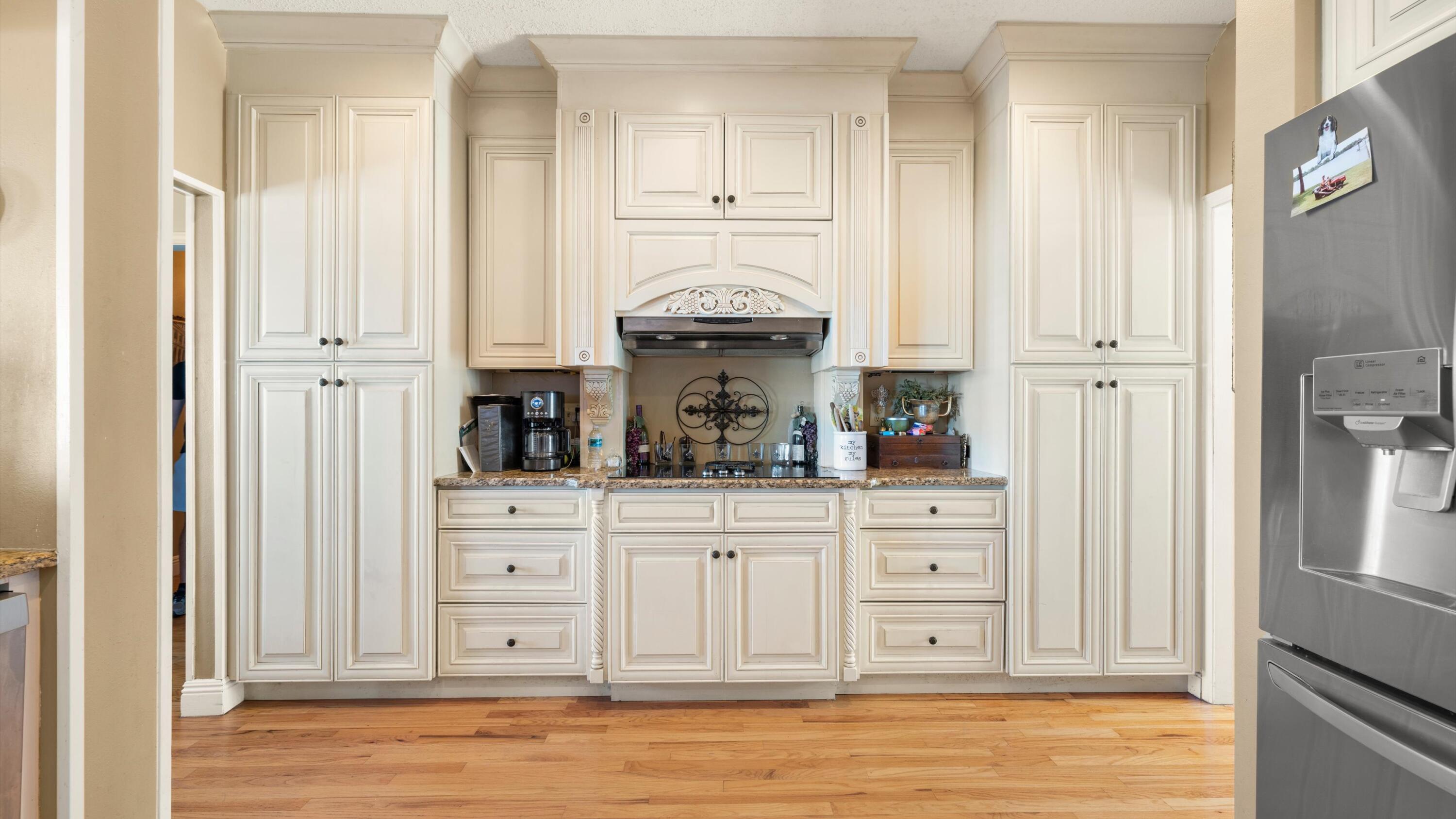 HUGHES ESTATES 1ST ADDN - Residential