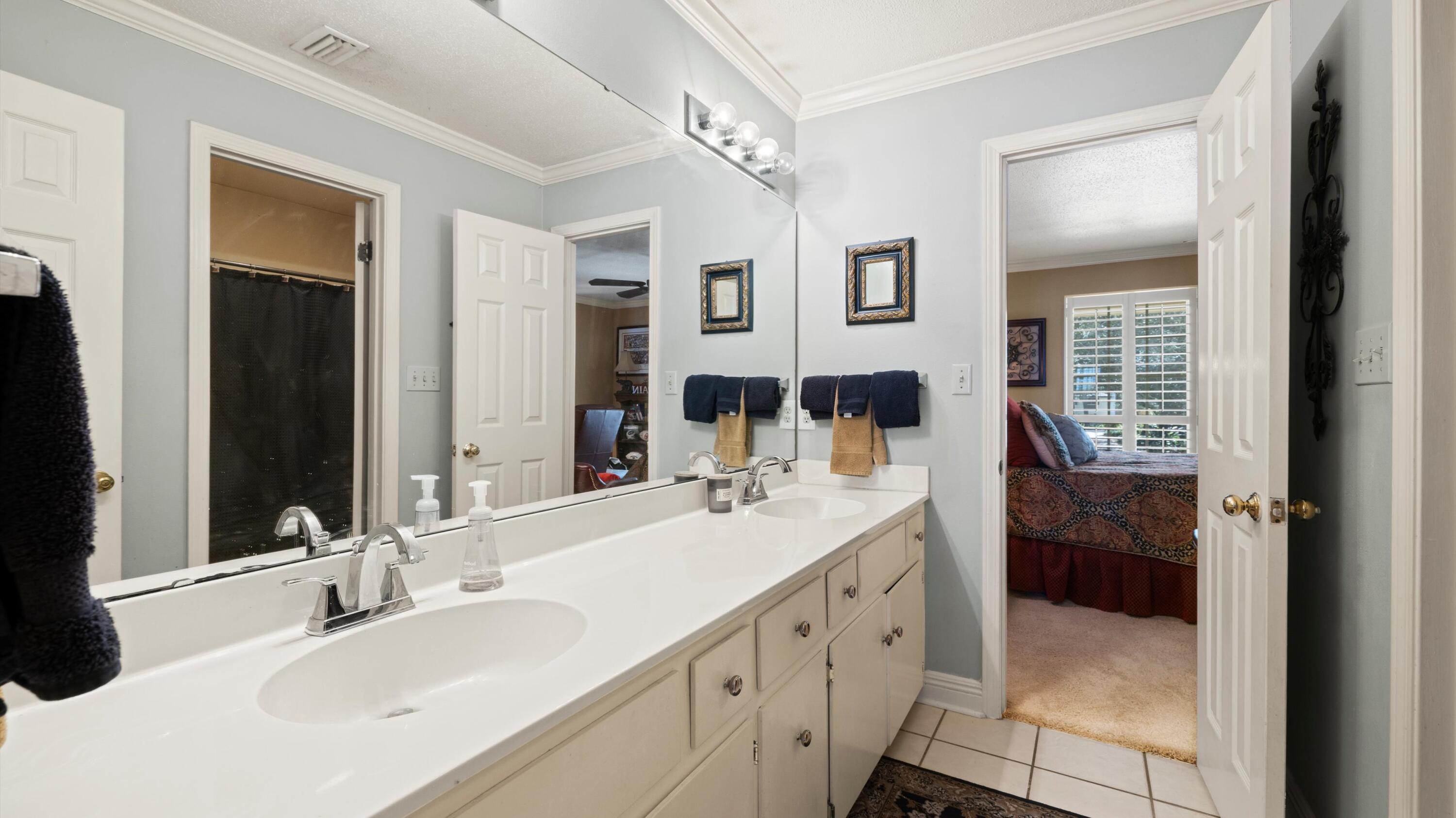 HUGHES ESTATES 1ST ADDN - Residential