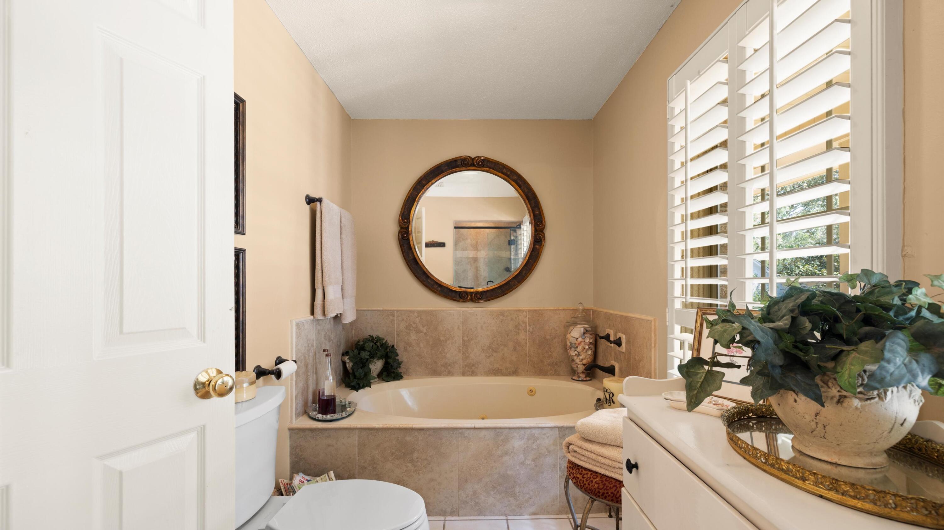 HUGHES ESTATES 1ST ADDN - Residential