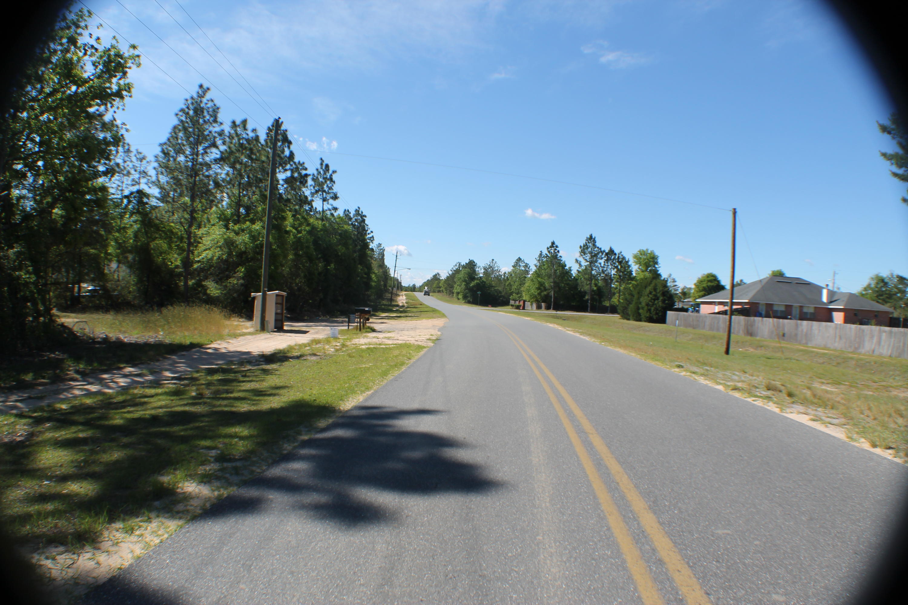 METES & BOUNDS - Land