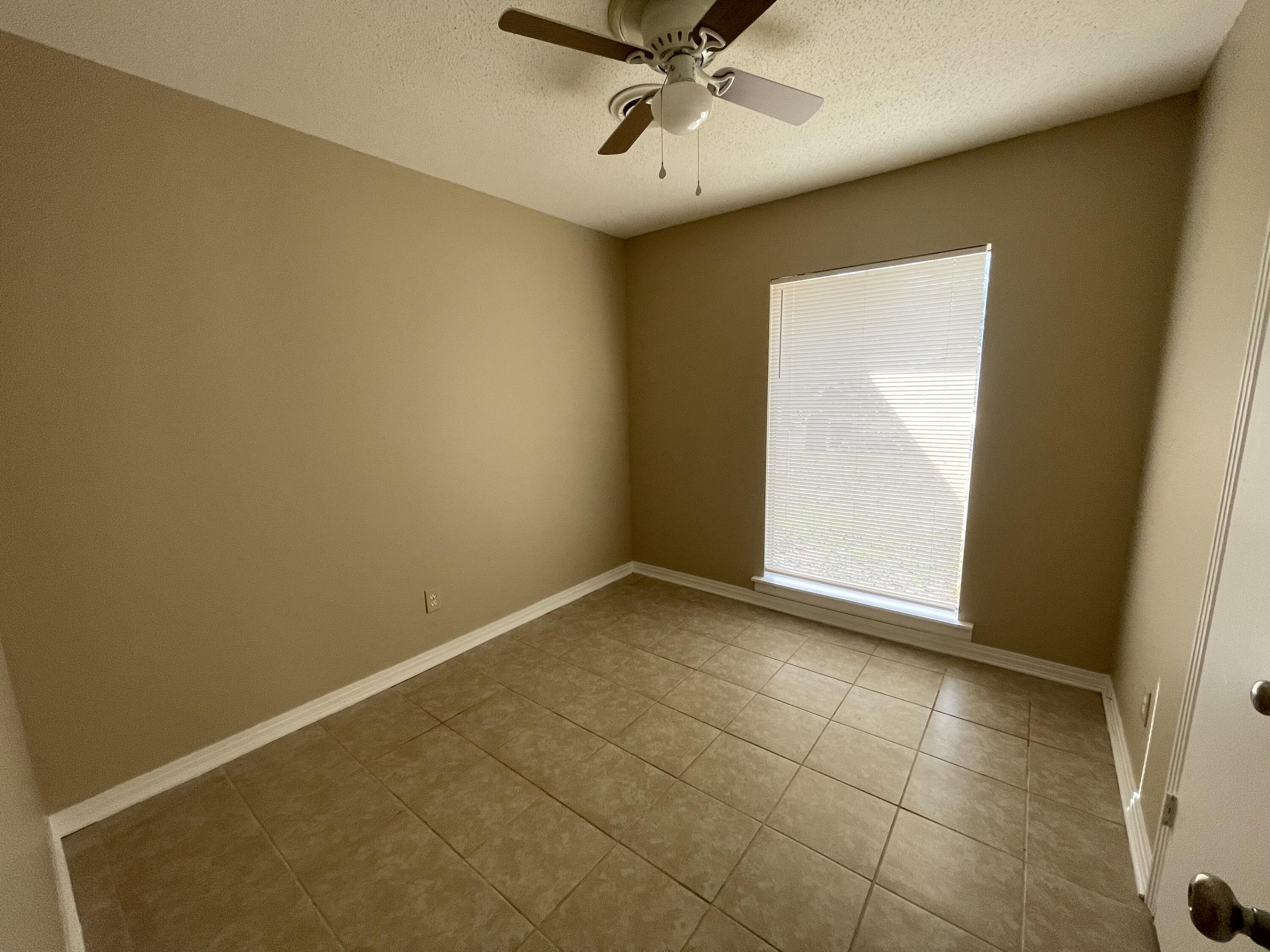 SANTA MARKELLA - Residential Lease