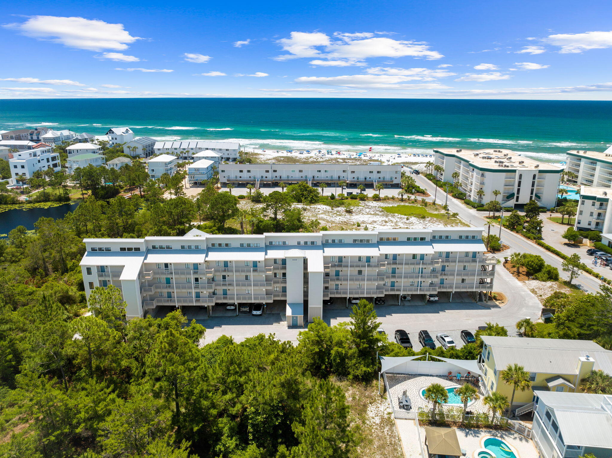 BEACHFRONT 2 PH 1 - Residential