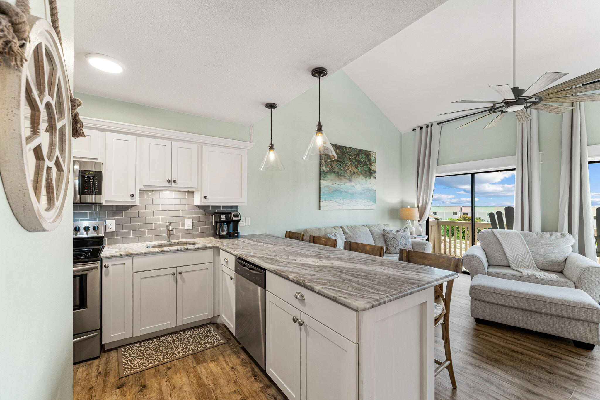 BEACHFRONT 2 PH 1 - Residential