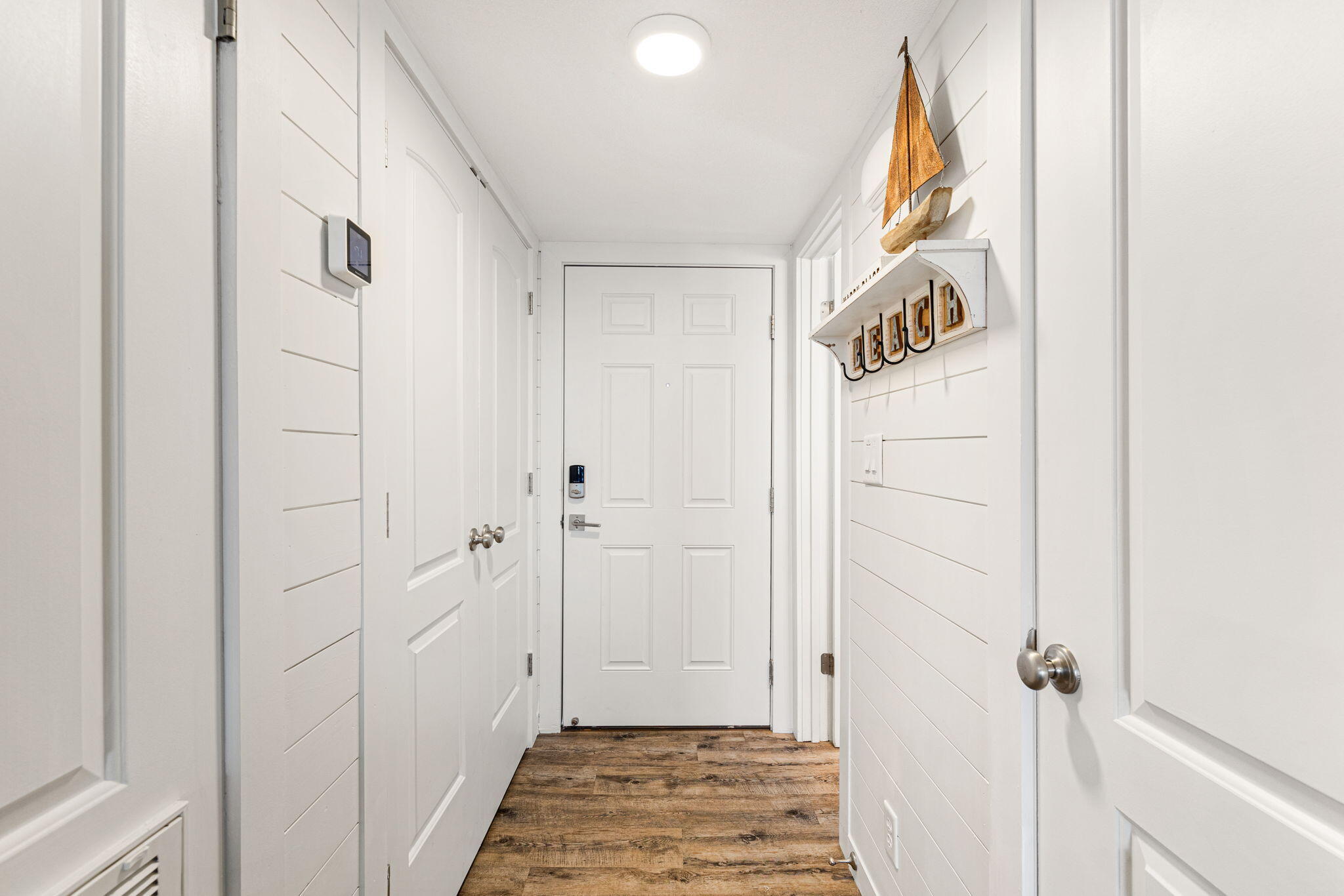 BEACHFRONT 2 PH 1 - Residential