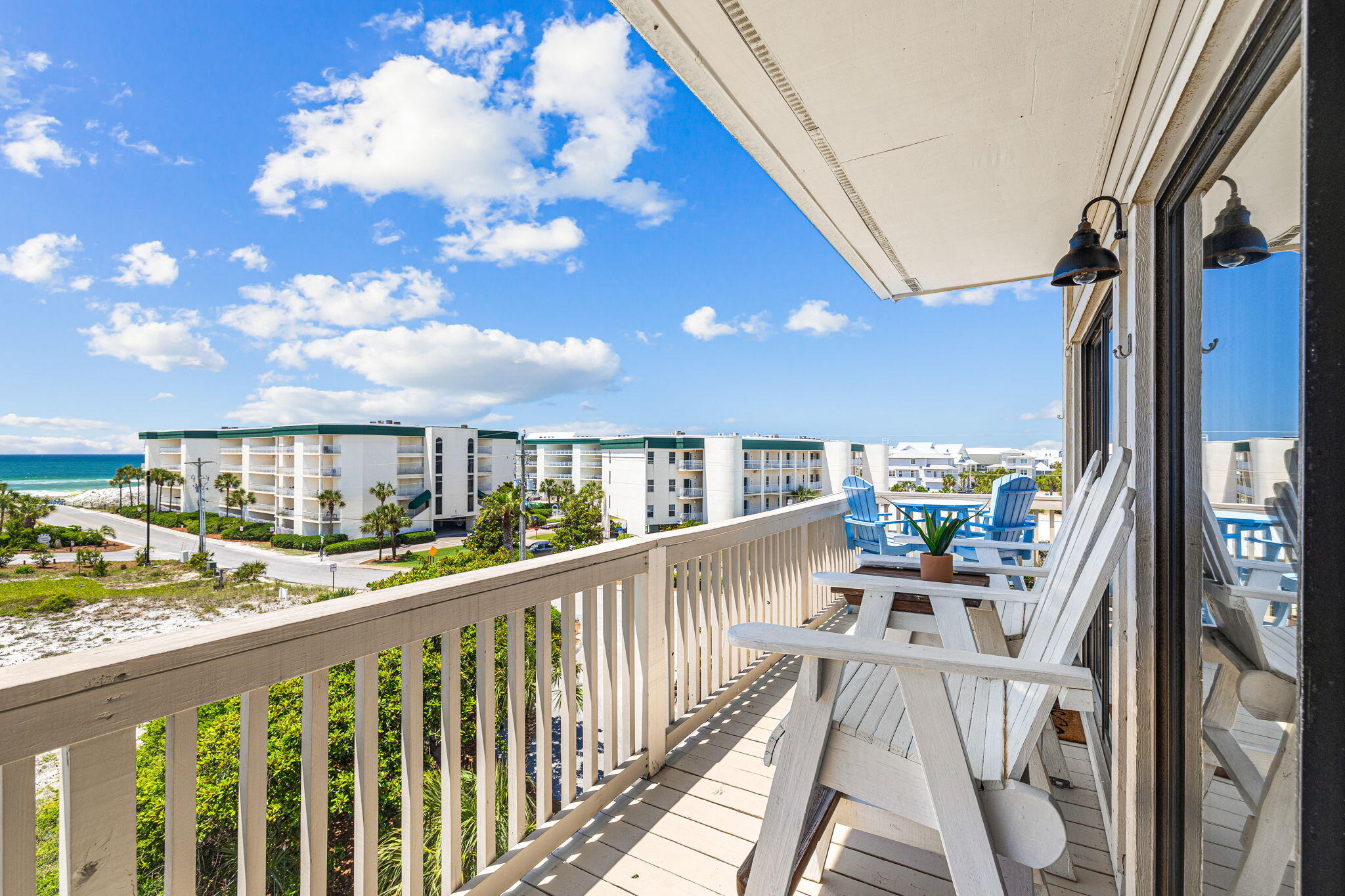 BEACHFRONT 2 PH 1 - Residential
