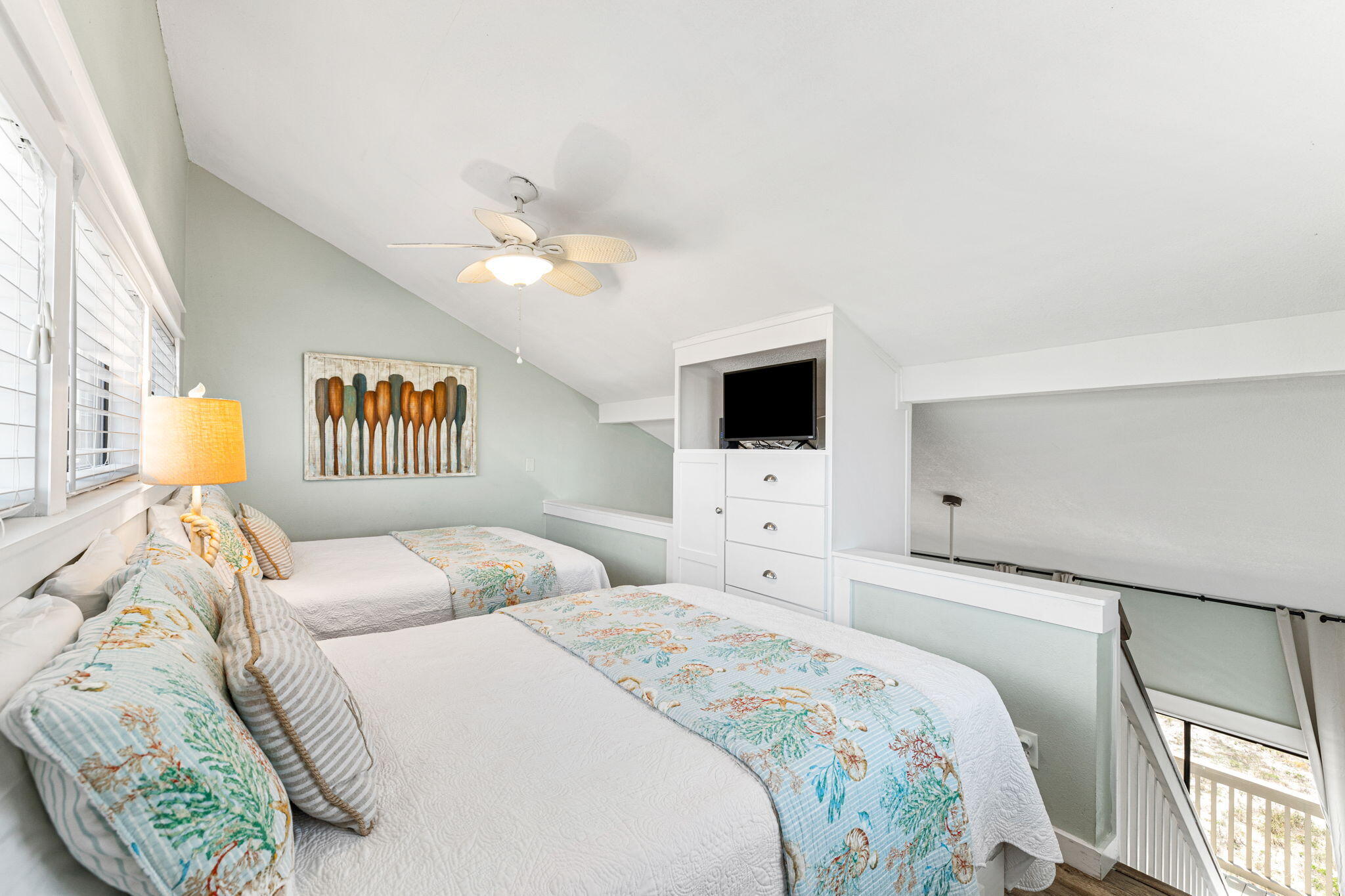 BEACHFRONT 2 PH 1 - Residential