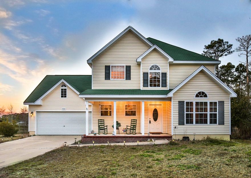 On Mallet Bayou!Fishing,Boating This beautiful 3 bedroom 3 bathroom waterfront home is INCREDIBLE. With almost an acre of land, and awesome bayou views with dock and boat lift. The Home offers a 1st floor bedroom with full bath.Double French doors leading to the two story balcony off master bedroom suite overlooking the bayou and breathtaking scenery. Outstanding features include two corner fireplaces with intricate hardwood design, and a large master bedroom suite with keeping area. The master bathroom features include an over sized jetted tub, double vanity and walk-in closet. Here is your opportunity to wake up every day in a waterfront paradise. This home is ready for year round fun. New shopping with in min of this home. Make sure to view the drone video attached to the photograph