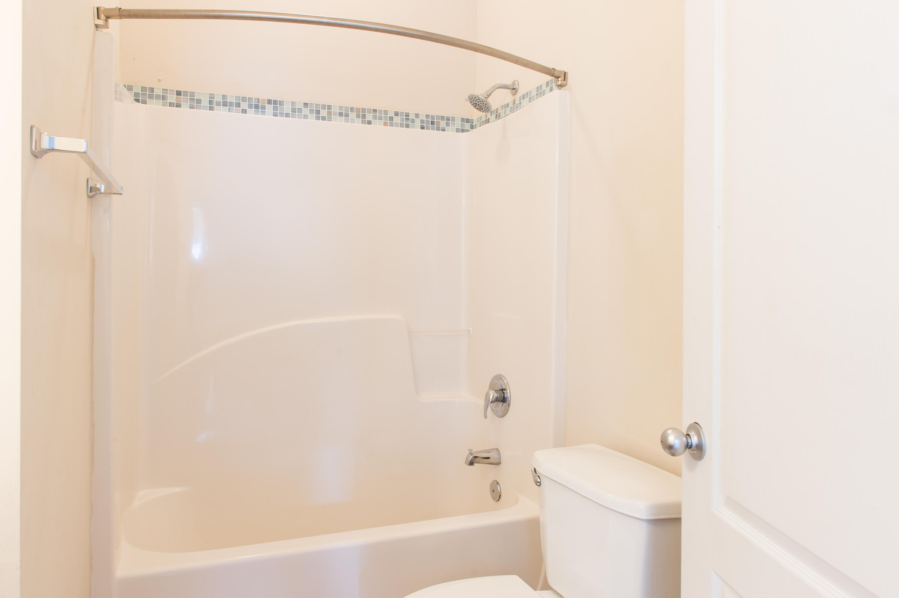 BRANDON OAKS 2ND ADD - Residential