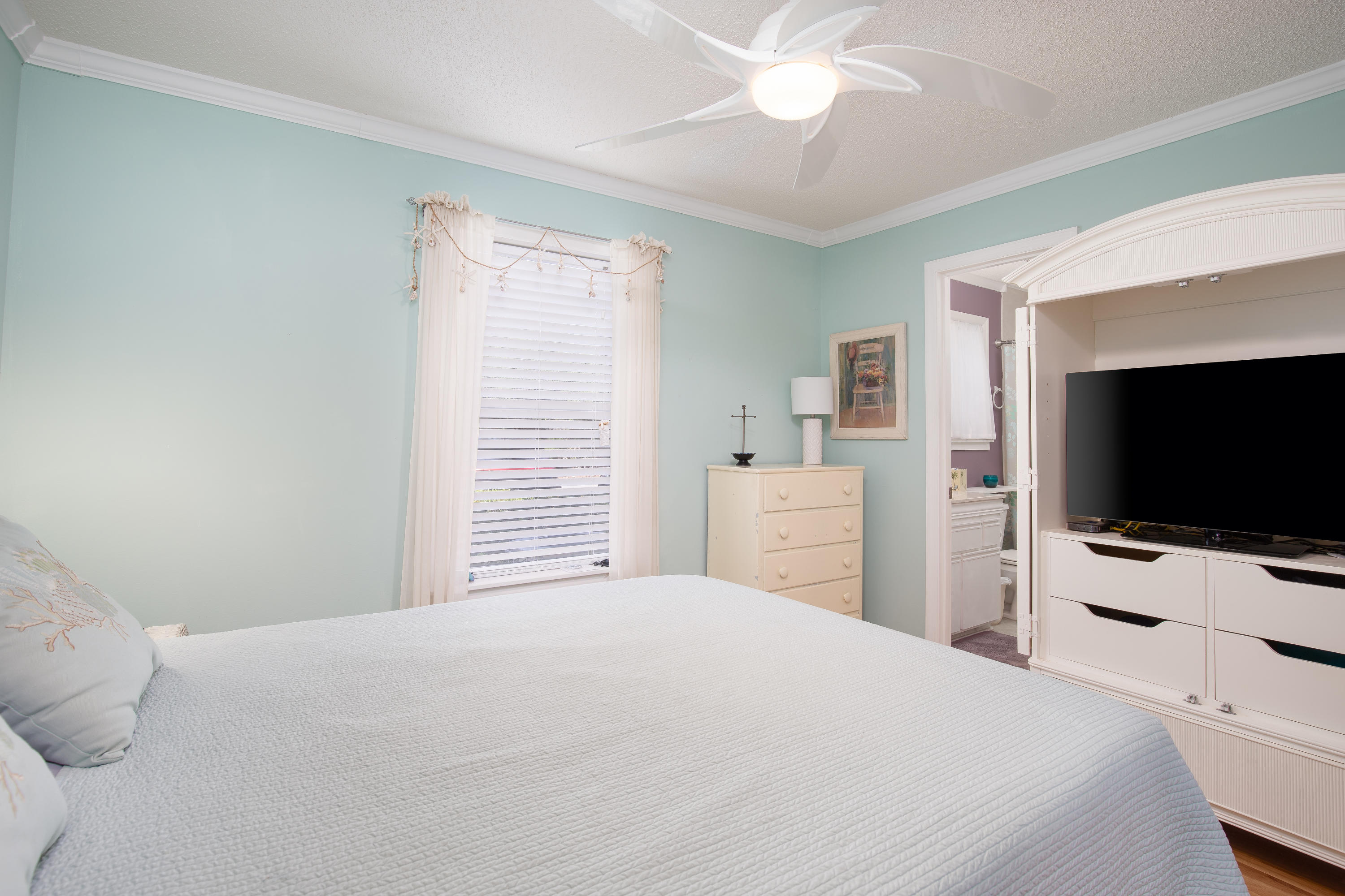 BEACHWOOD VILLAS CONDO - Residential