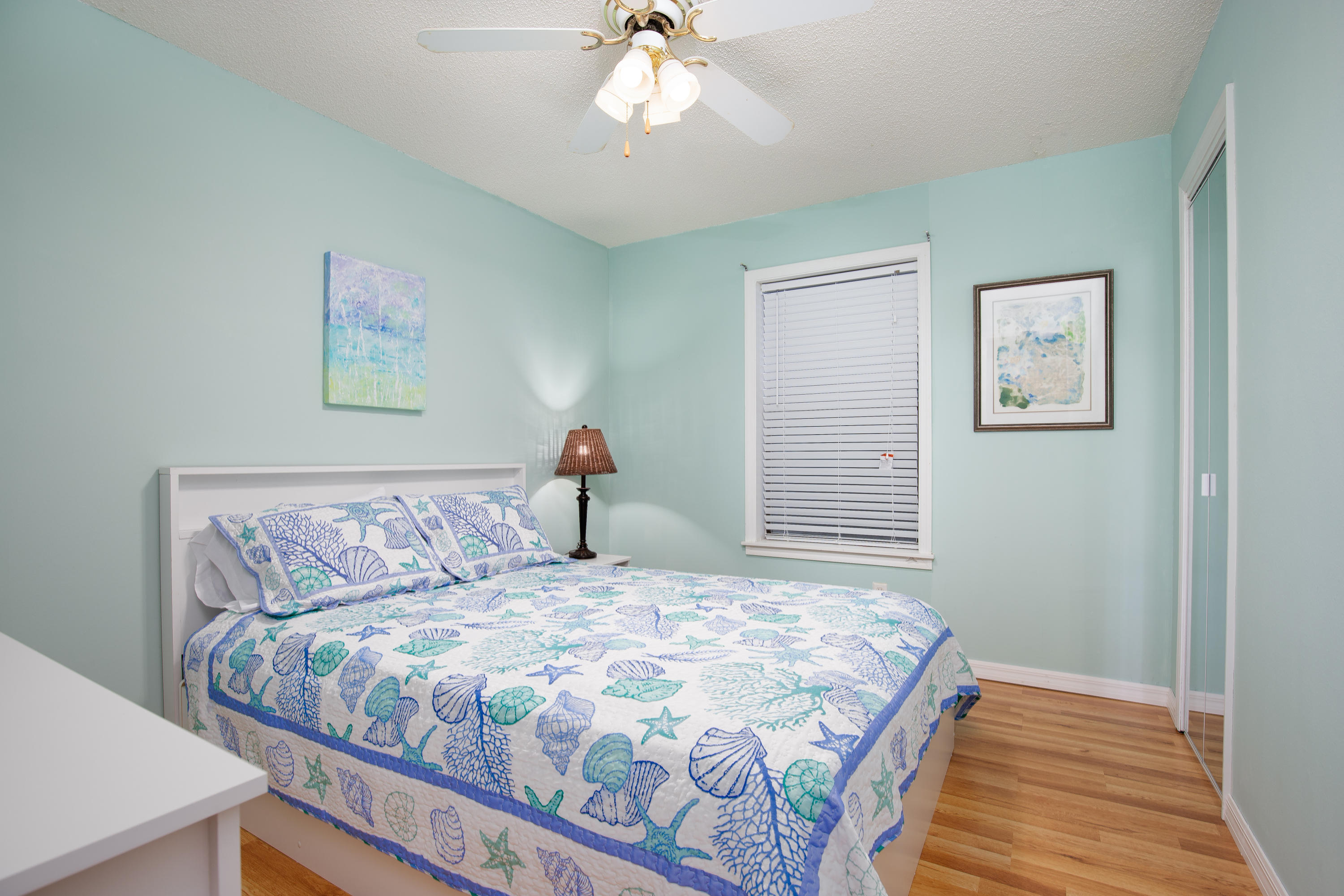 BEACHWOOD VILLAS CONDO - Residential