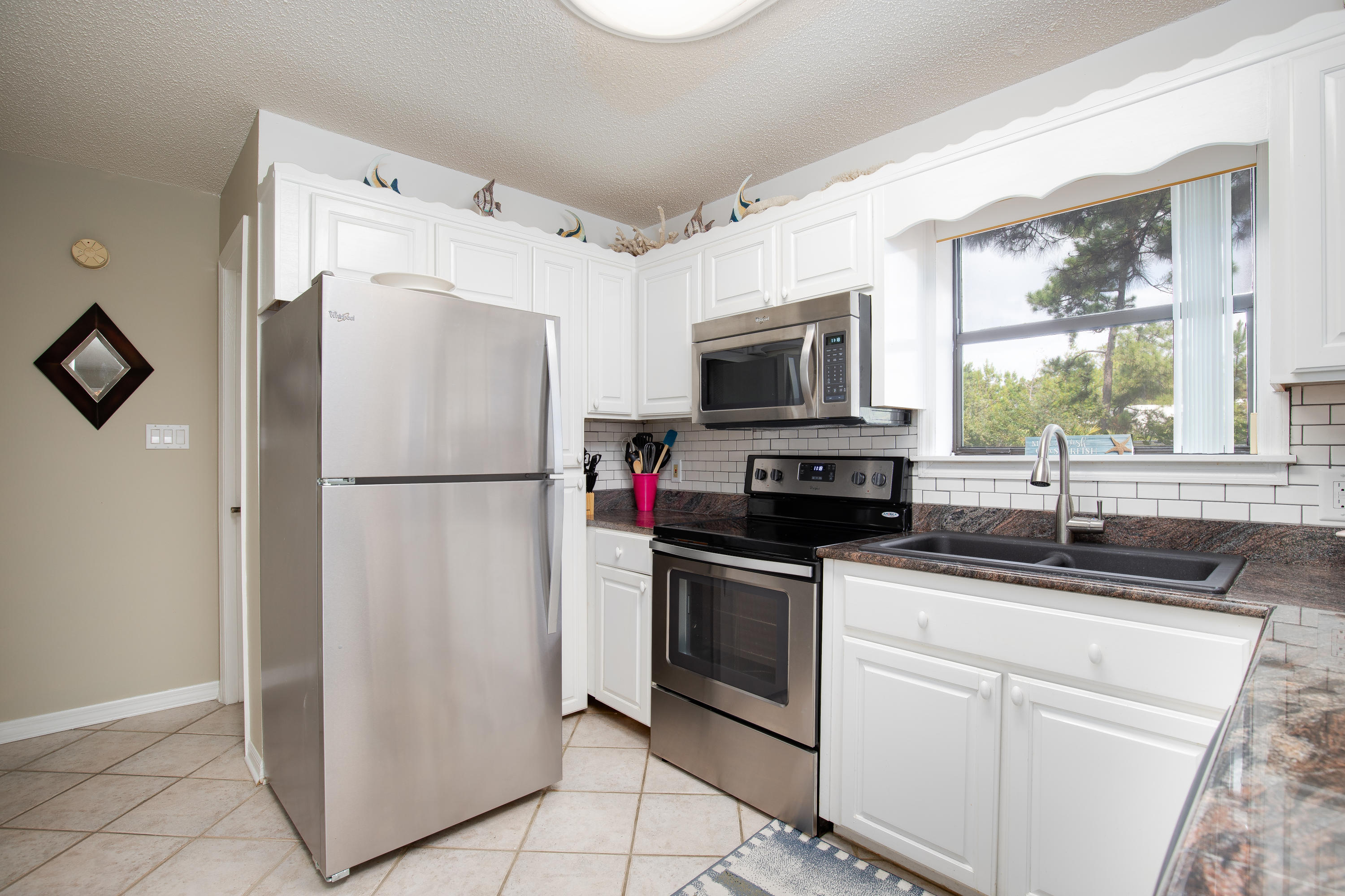 BEACHWOOD VILLAS CONDO - Residential