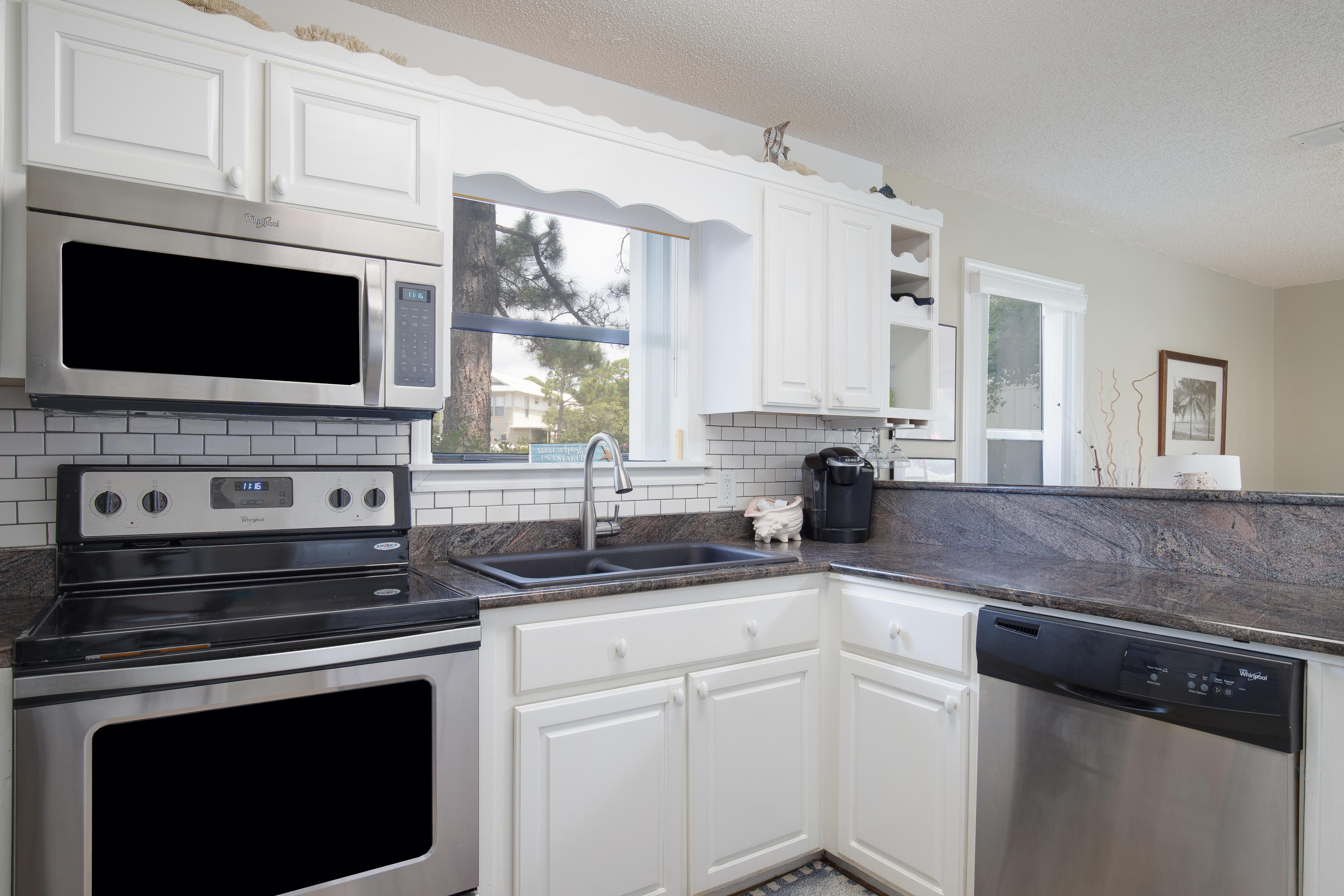 BEACHWOOD VILLAS CONDO - Residential