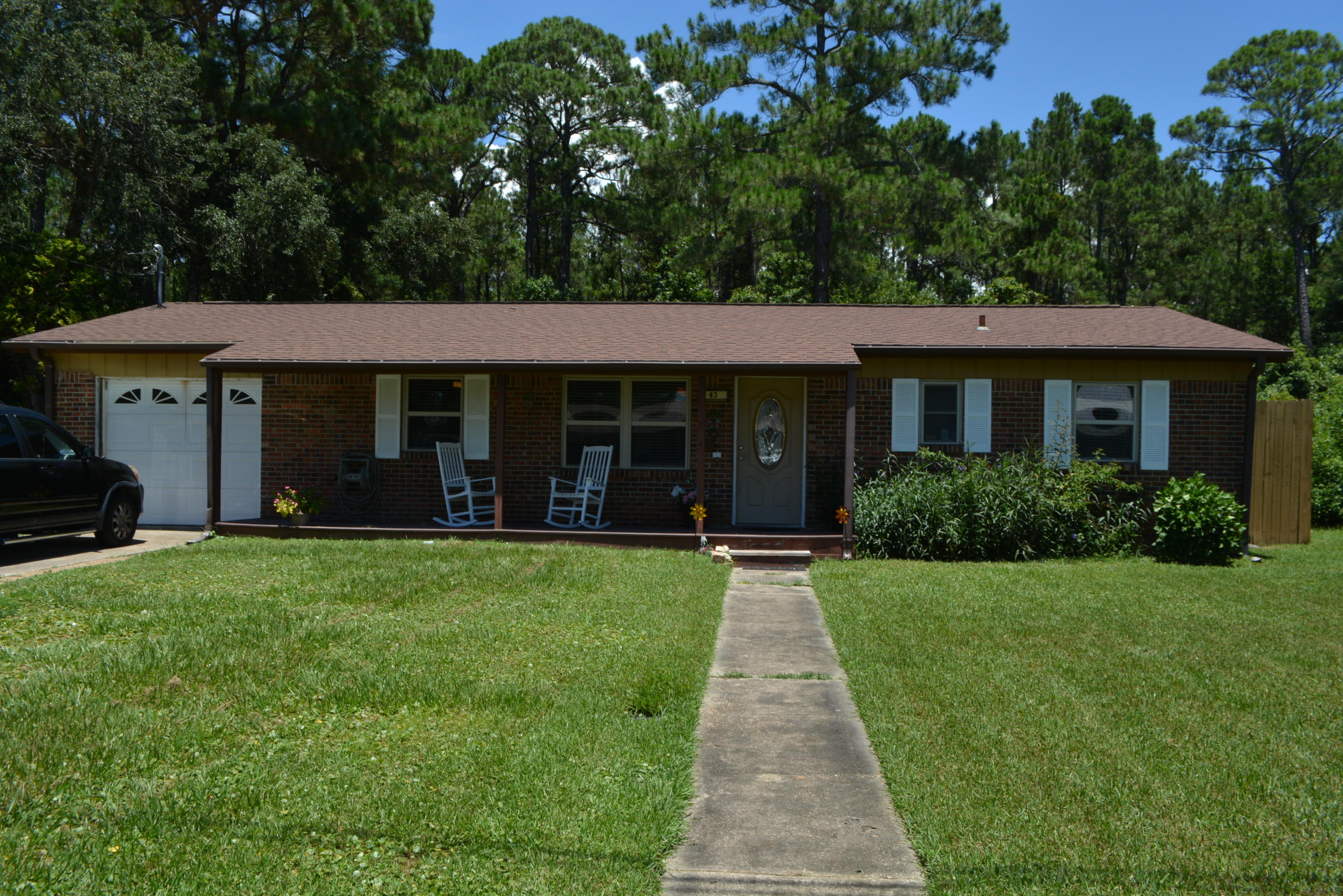 ** Great Location located only MINUTES from Hurlburt AFB! ** Do you Love to COOK and enjoy spending time in the Heart of the Home? This Kitchen will make your HEART SING! This SPACIOUS KITCHEN has been updated with new CABINETRY, APPLIANCES, COUNTERTOPS, BACKSPLASH AND FLOORING! This WELL-MAINTAINED home has TWO LARGE LIVING AREAS in addition to the REMODELED KITCHEN! The NEW FLOORING in ALL BEDROOMS AND LIVING AREA in addition to the FRESHLY PAINTED INTERIORS provide a CRISP NEWNESS throughout! With 1465 SF of living space, this home feels OPEN and SPACIOUS! Step outside into ADDITIONAL LIVING SPACE with the SCREENED PORCH, LARGE OPEN DECK and SPARKLING BLUE ABOVE GROUND POOL! Imagine your family enjoying BBQ's and Family Gatherings in this SPARKLING BACKYARD PARADISE!
