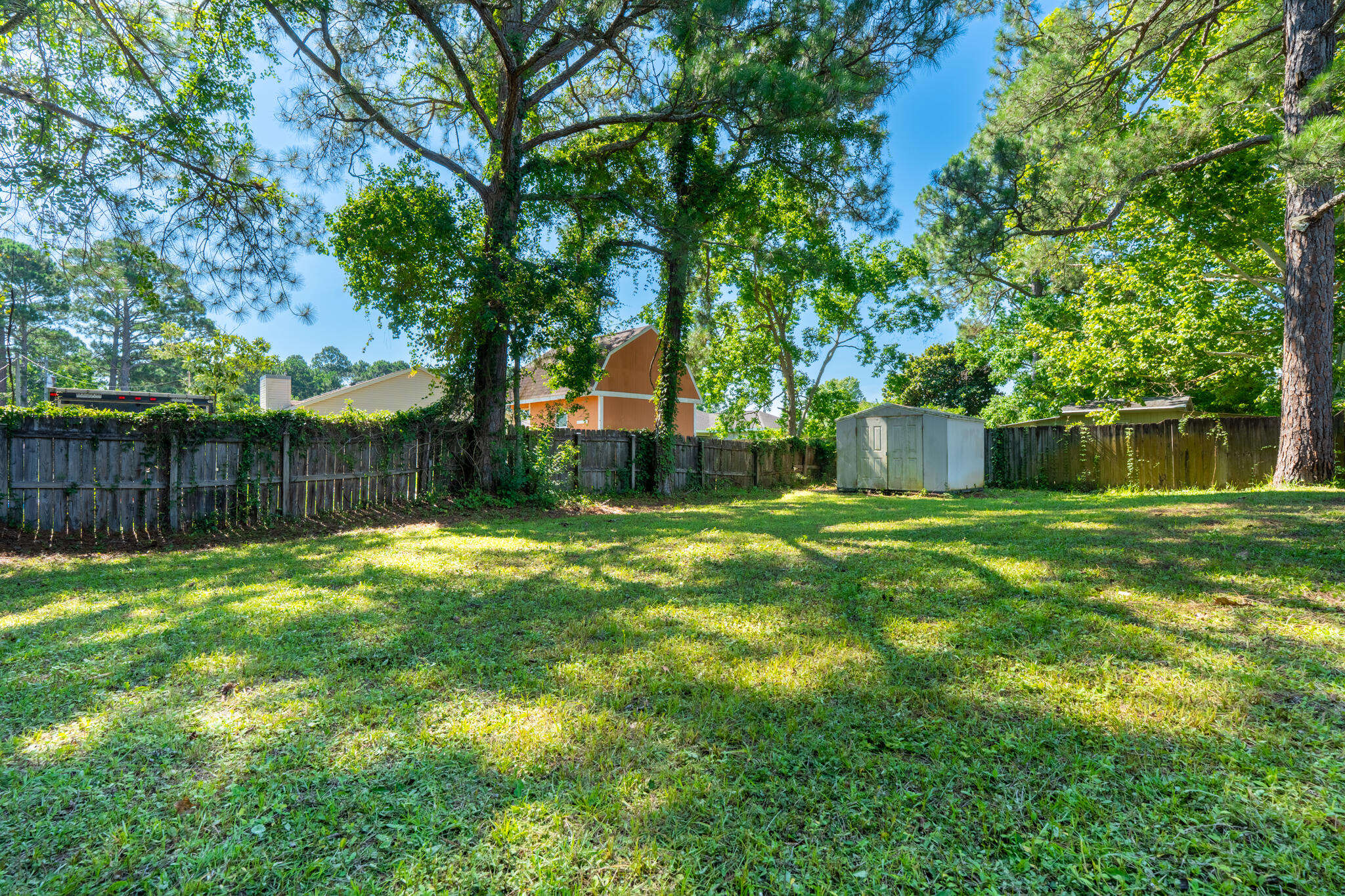 WYNNEHAVEN BEACH ESTATES - Residential