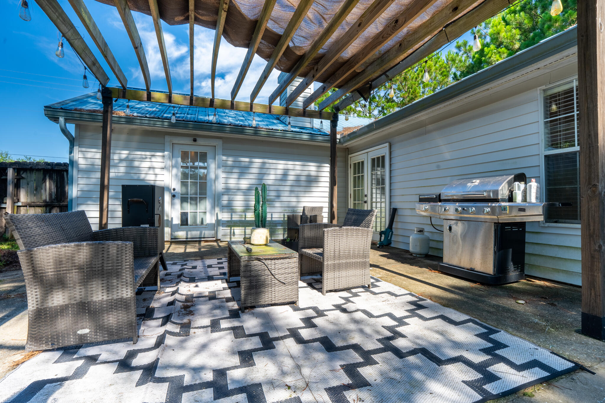 WYNNEHAVEN BEACH ESTATES - Residential
