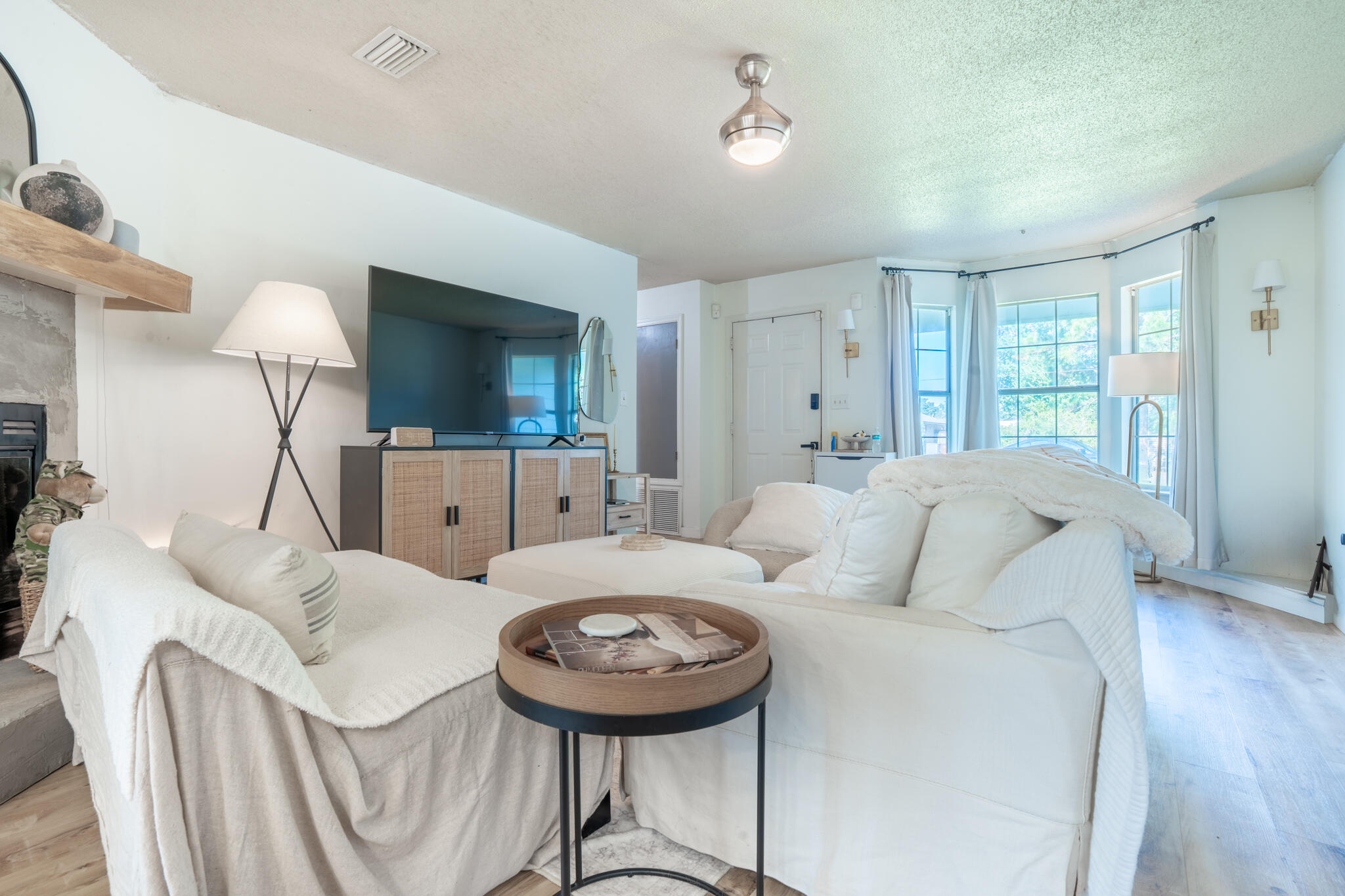 WYNNEHAVEN BEACH ESTATES - Residential