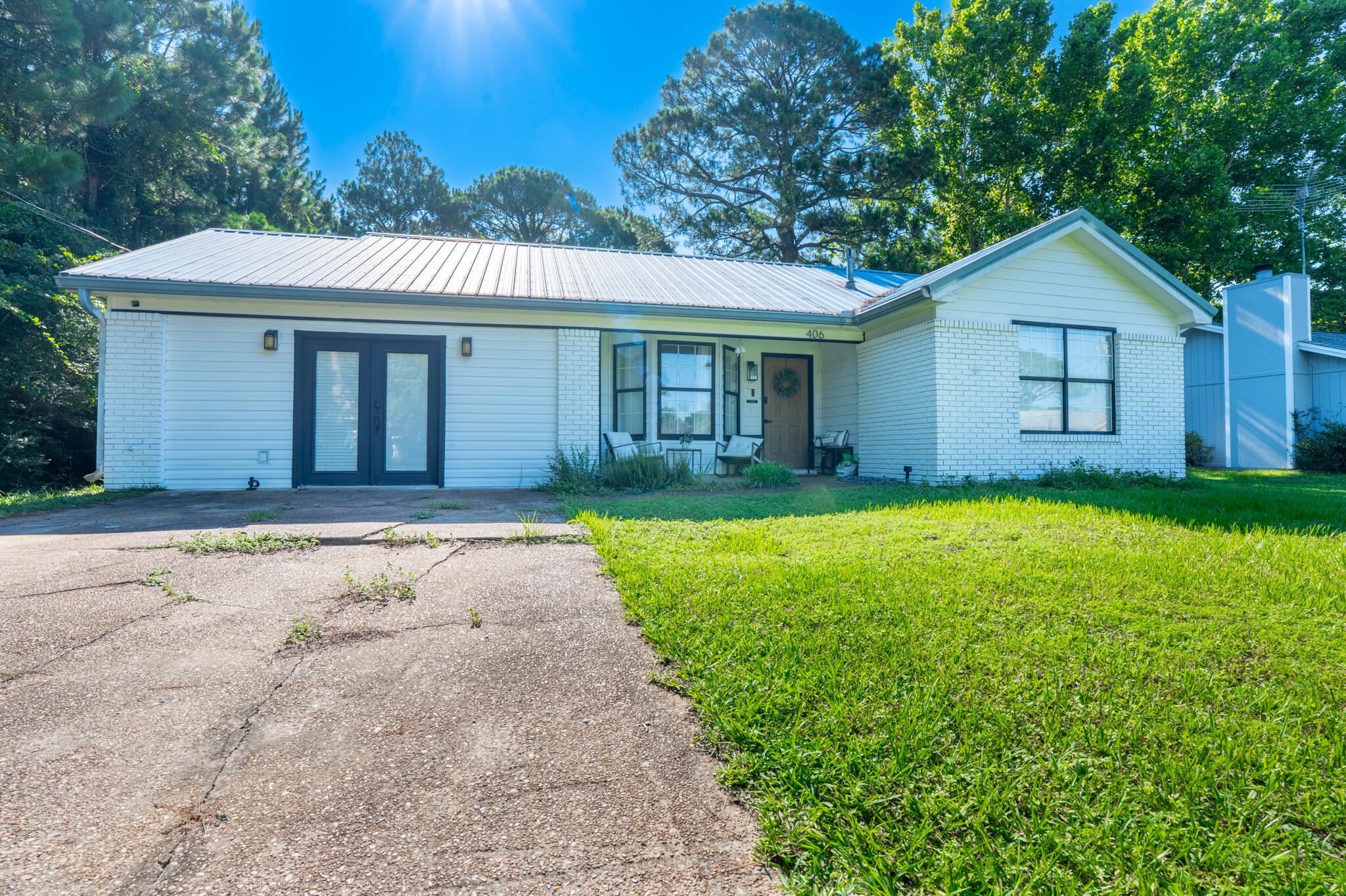 Updated property Close to Hurlburt Airforce base and a short drive to the beautiful beaches of the Emerald Coast. This property has new LVP throughout, and an updated kitchen, with newly painted cabinets and granite countertops. Newly painted exterior gives a more modern feel to the property. The bedrooms are set up as a split floor plan.