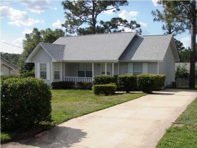 Photo 1 of 17 — 316 Ray Avenue, Crestview, FL 32536