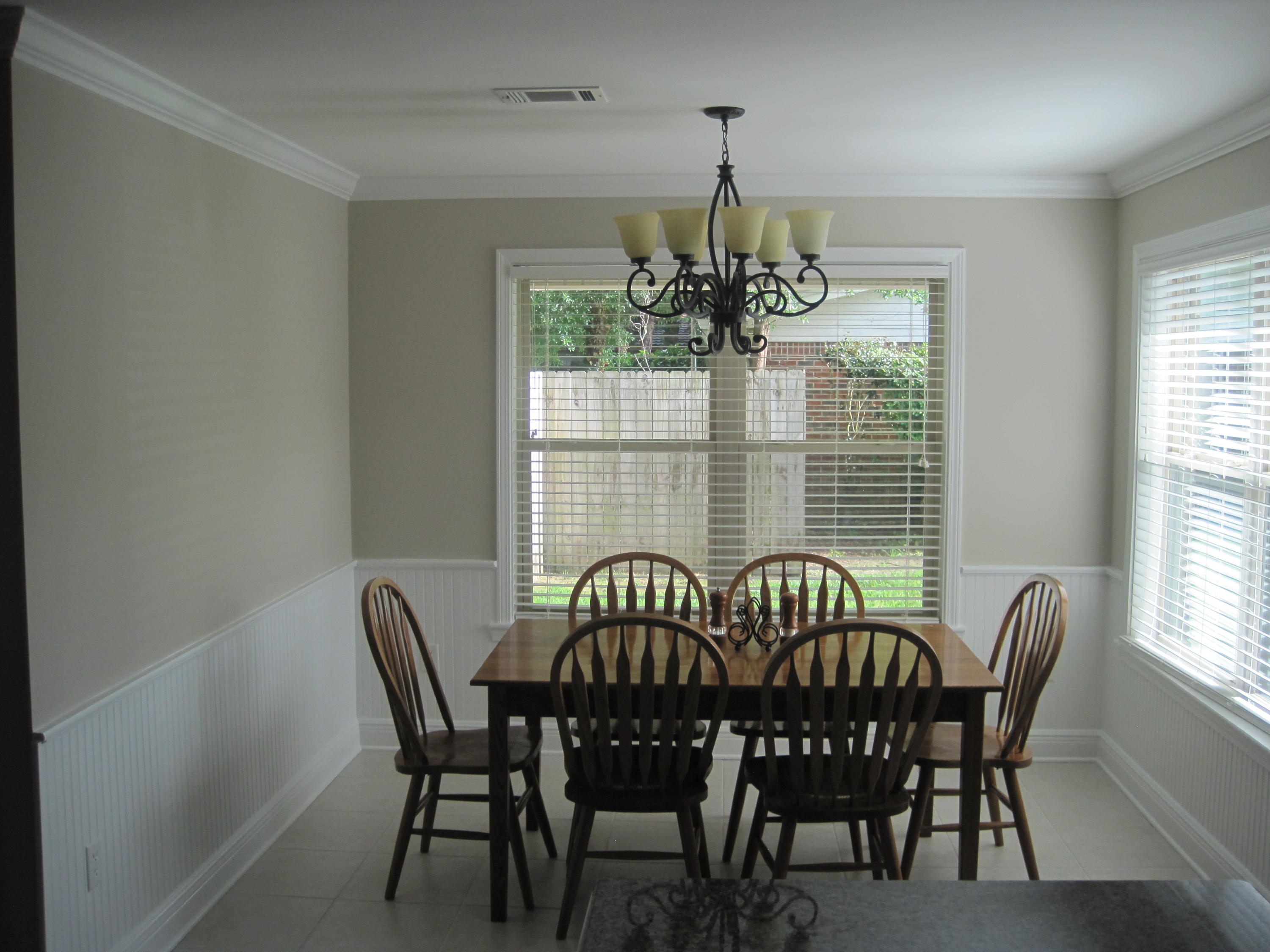 COUNTRY CLUB ESTATES - Residential