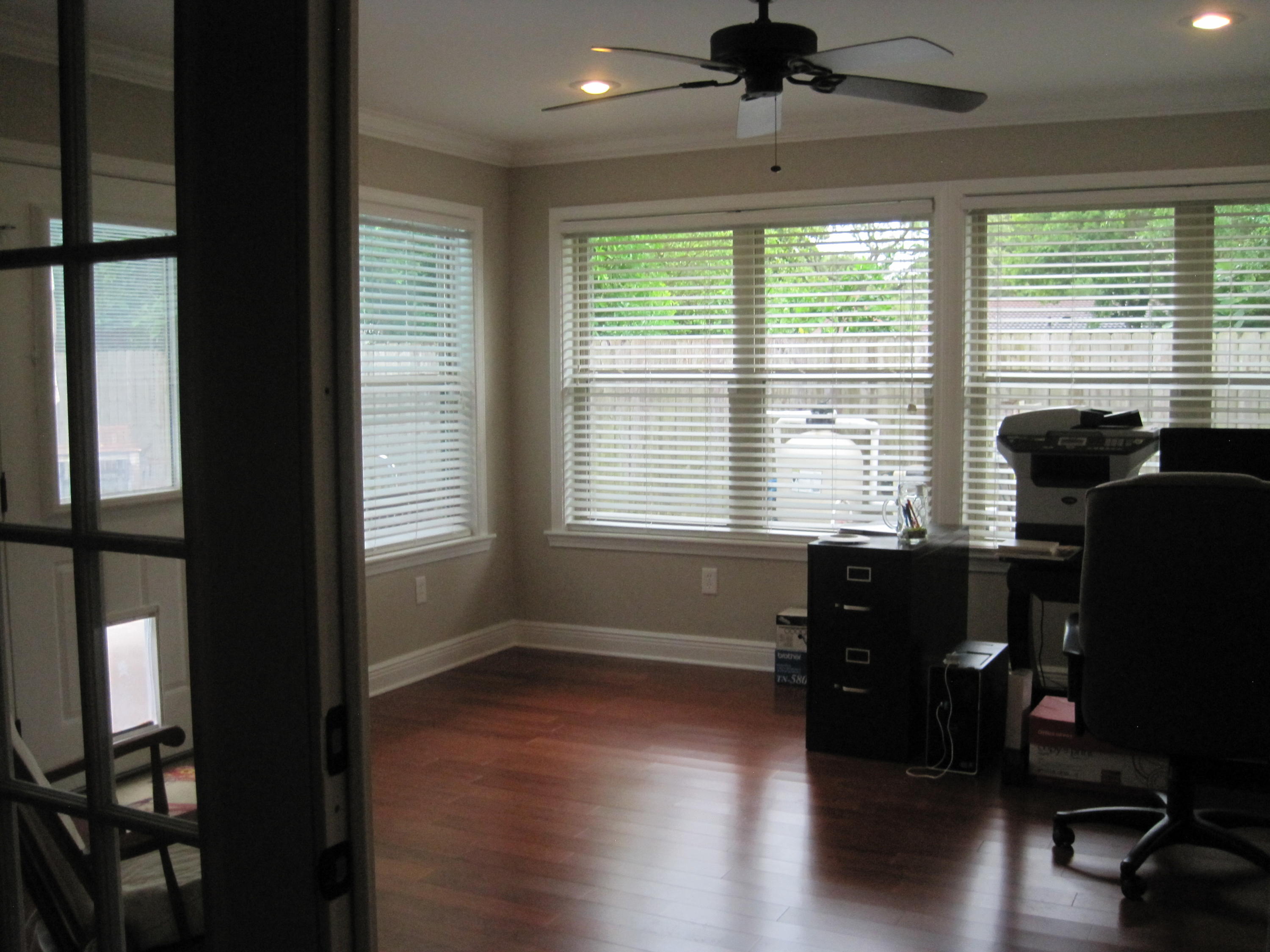 COUNTRY CLUB ESTATES - Residential