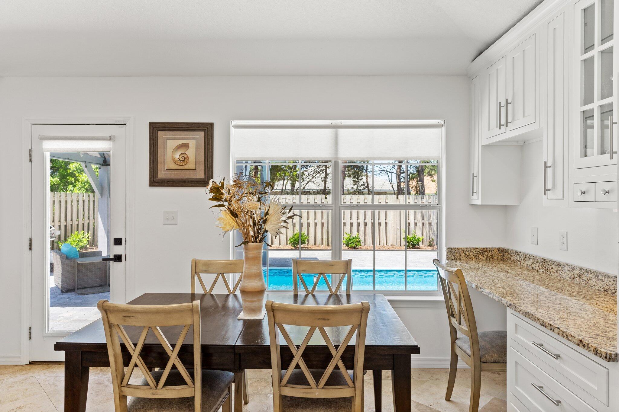 PARADISE RETREAT - Residential