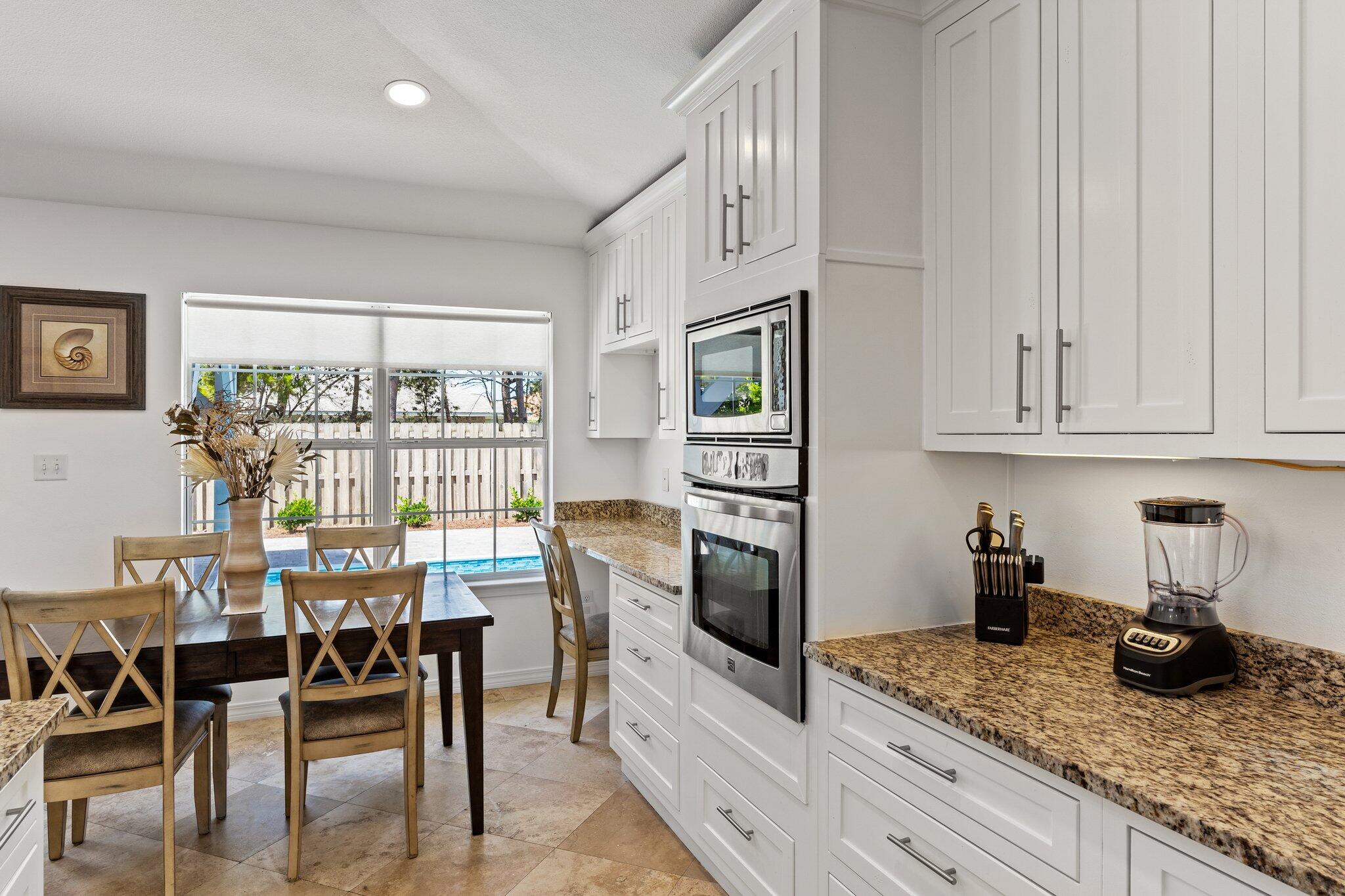 PARADISE RETREAT - Residential