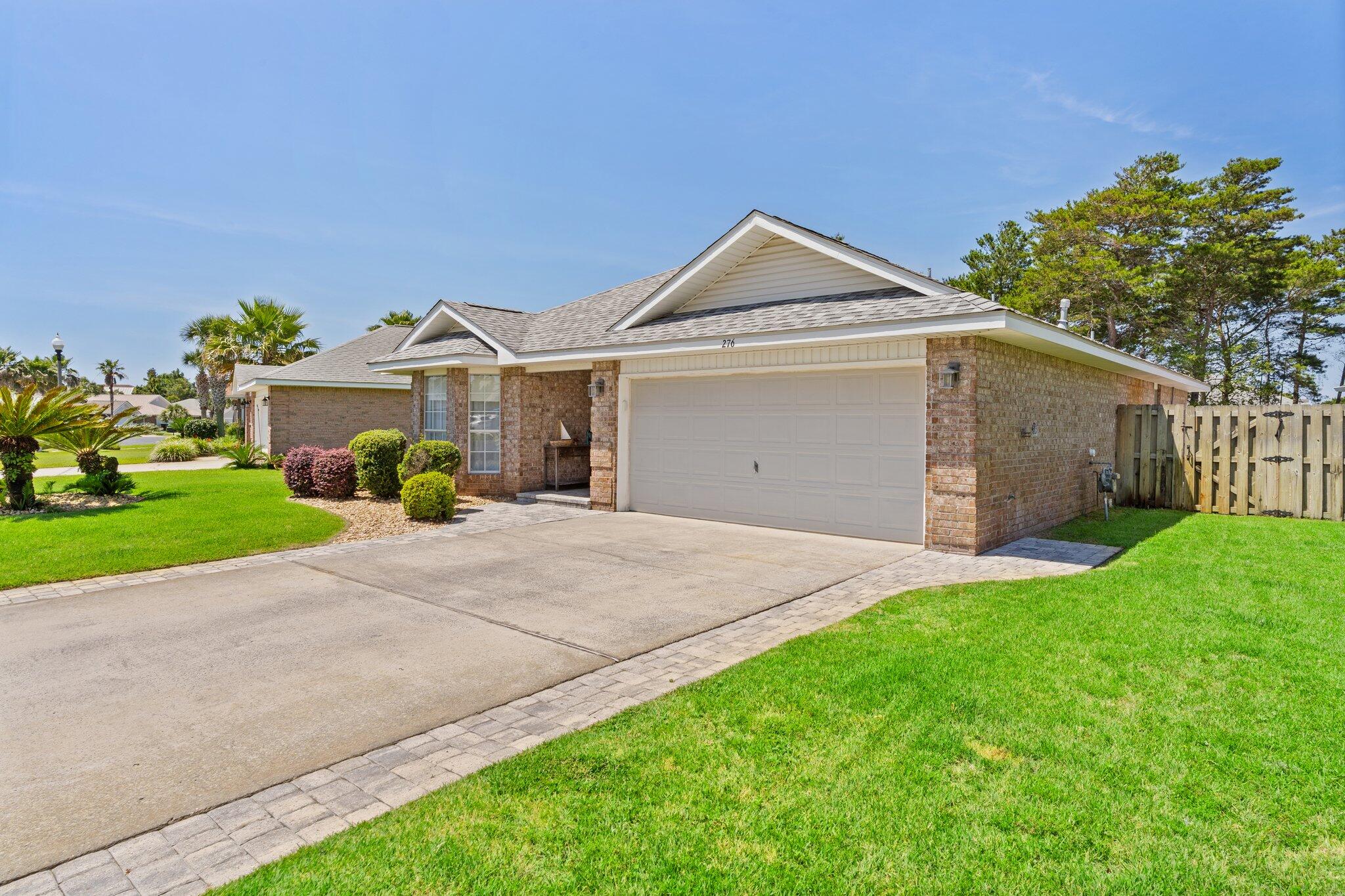 PARADISE RETREAT - Residential