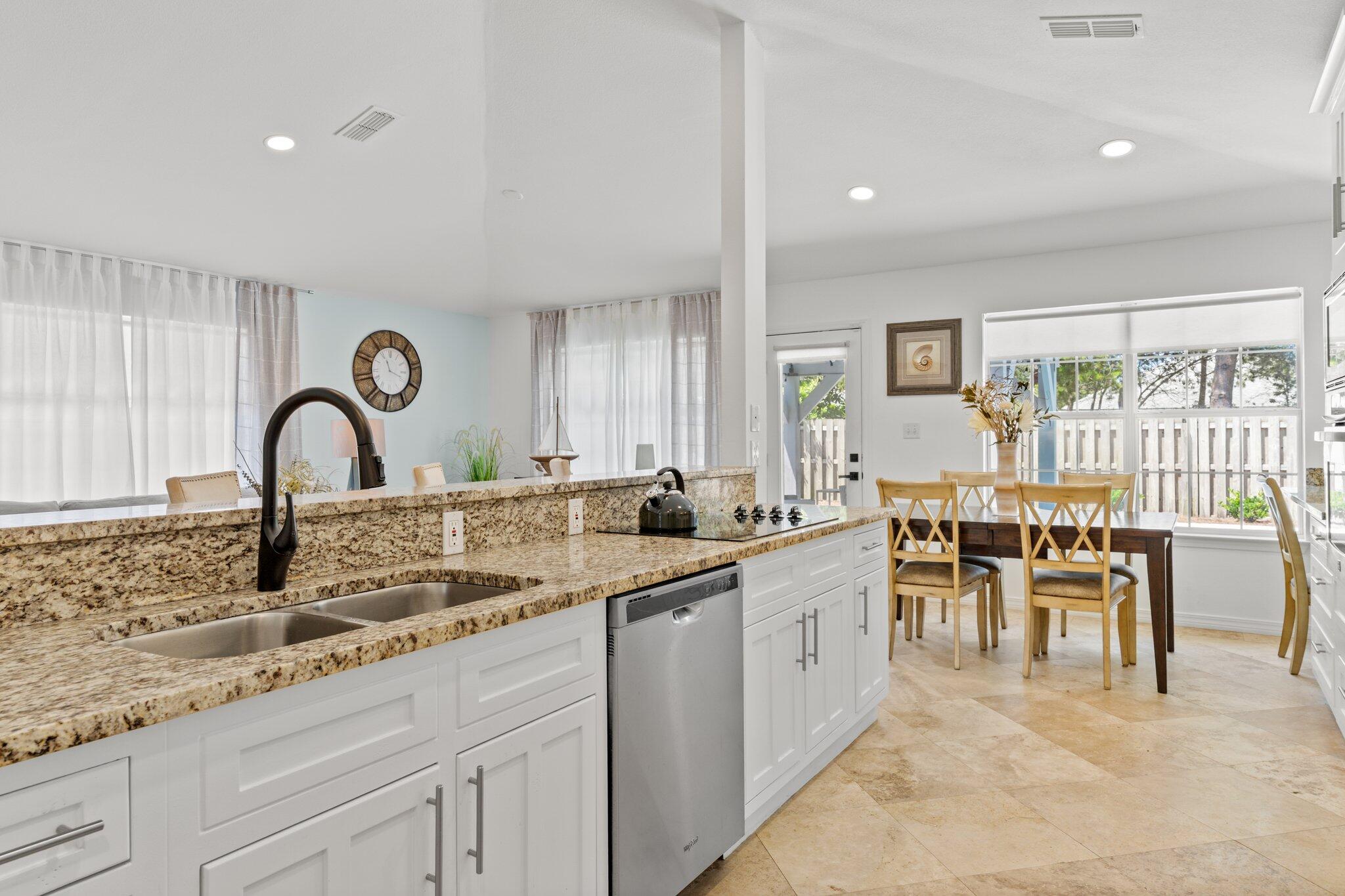 PARADISE RETREAT - Residential