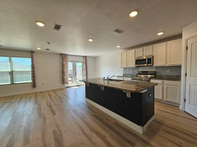 Redstone Commons - Residential Lease