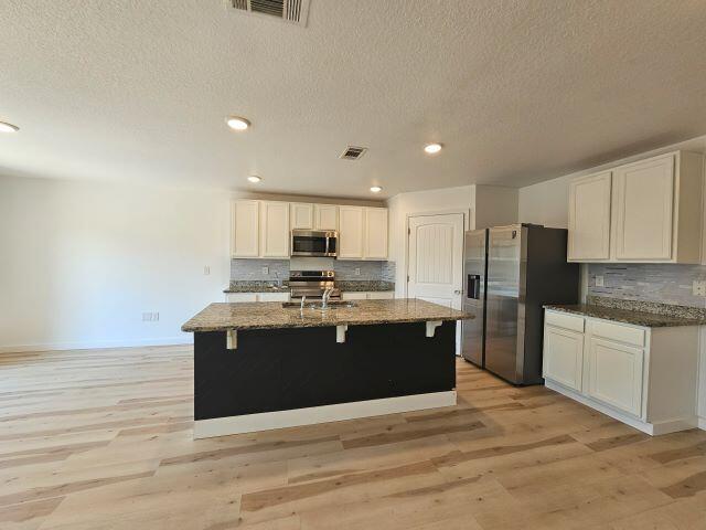 Redstone Commons - Residential Lease