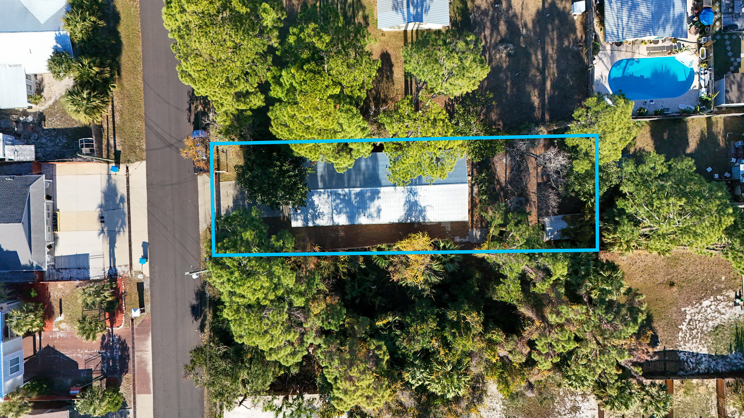 HOLIDAY BEACH UNIT 15 - Residential