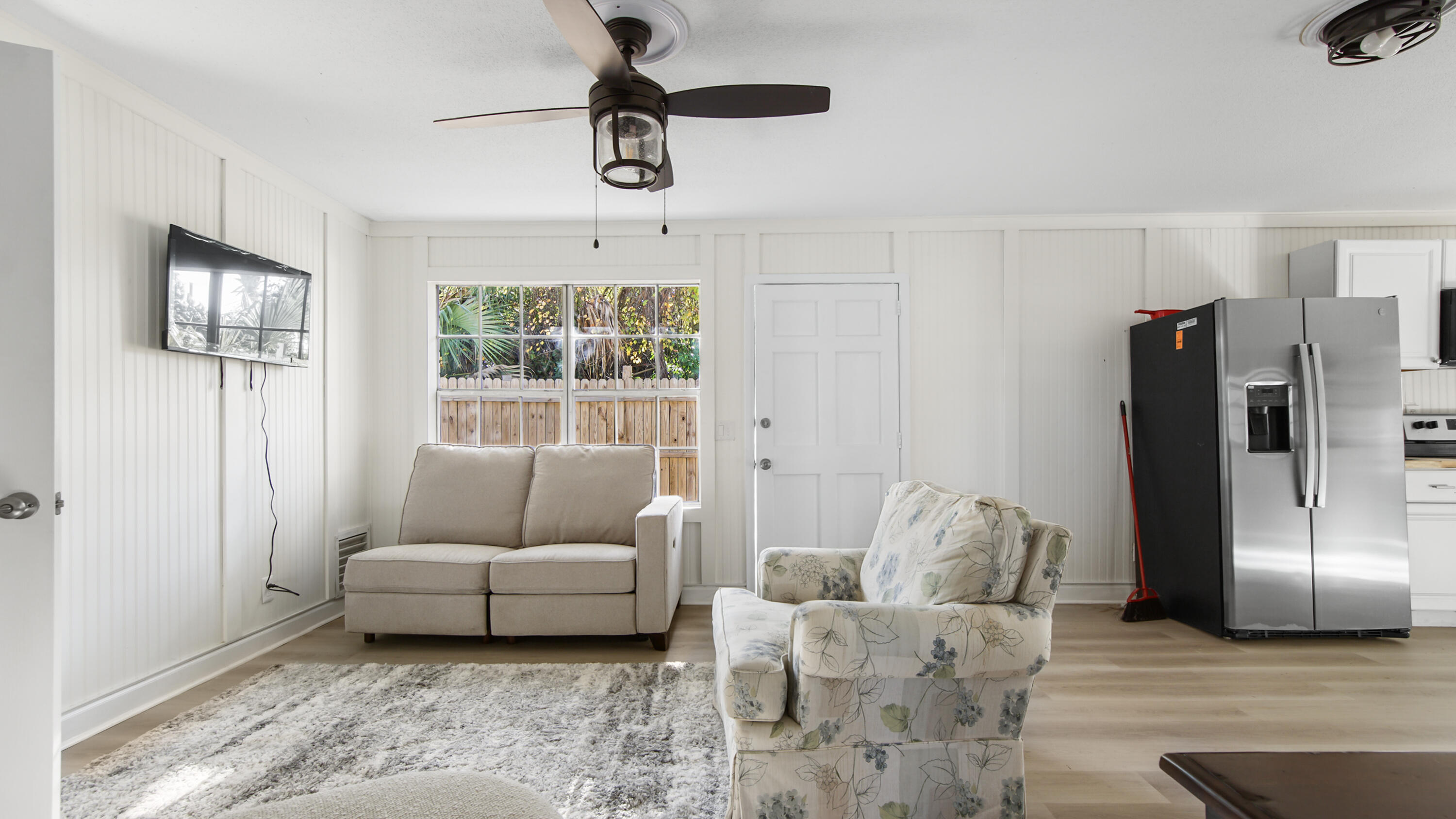 HOLIDAY BEACH UNIT 15 - Residential