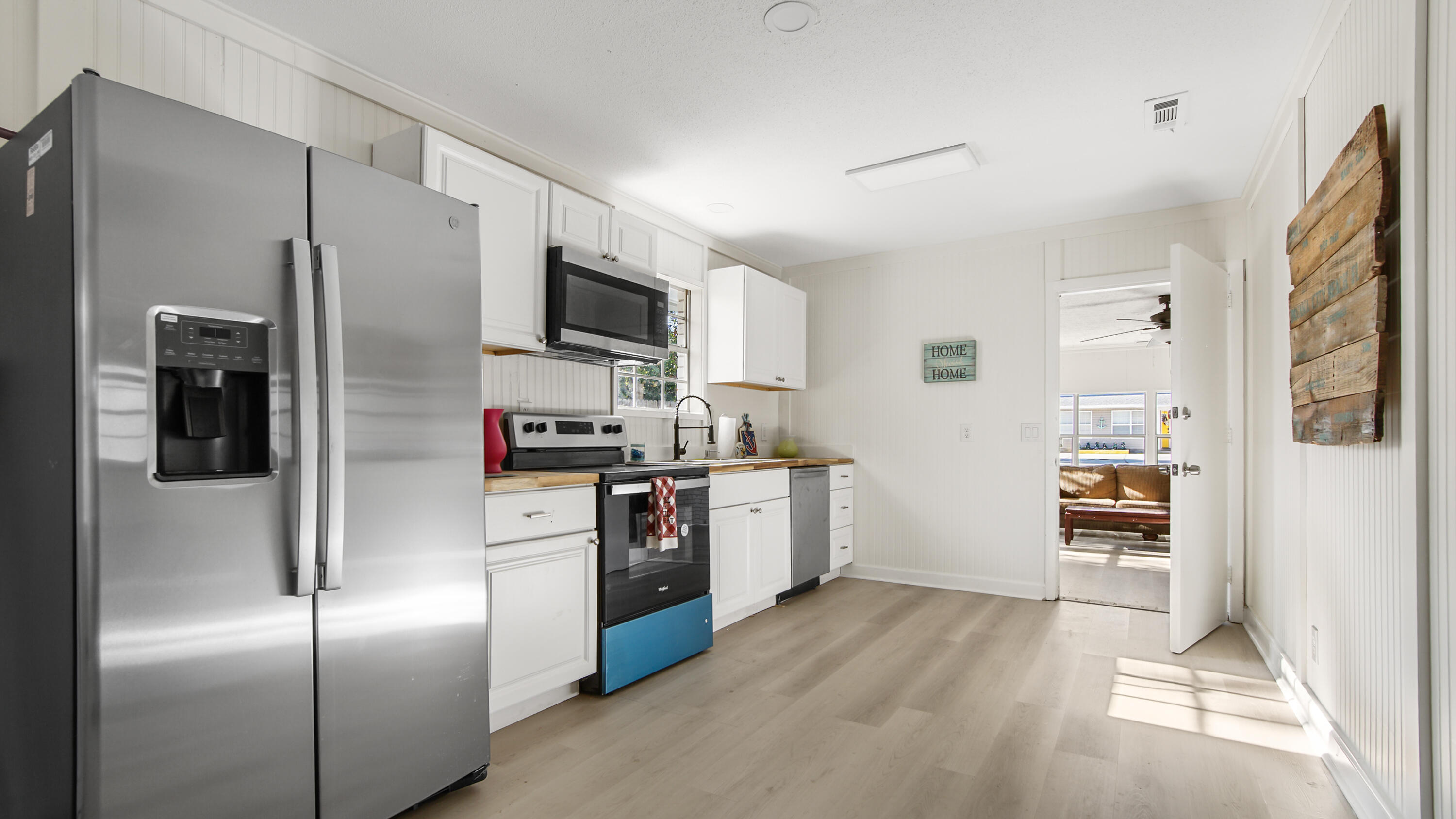 HOLIDAY BEACH UNIT 15 - Residential