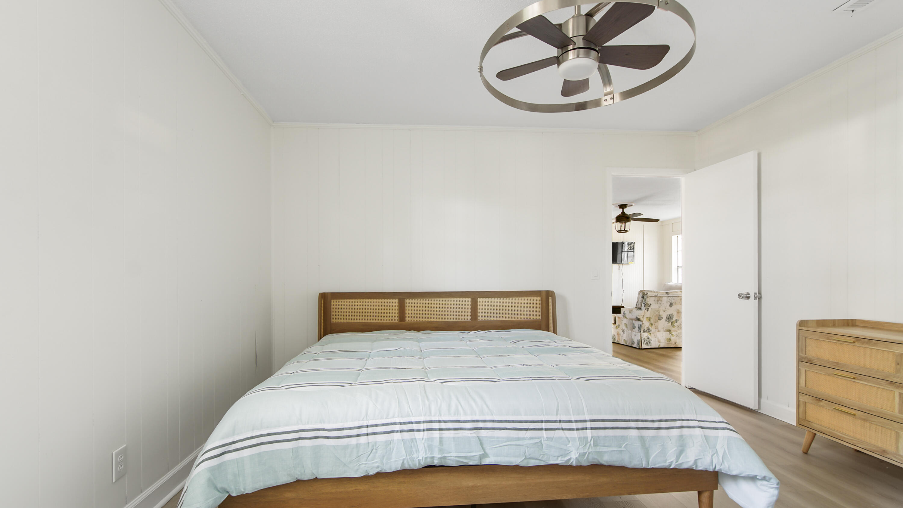 HOLIDAY BEACH UNIT 15 - Residential