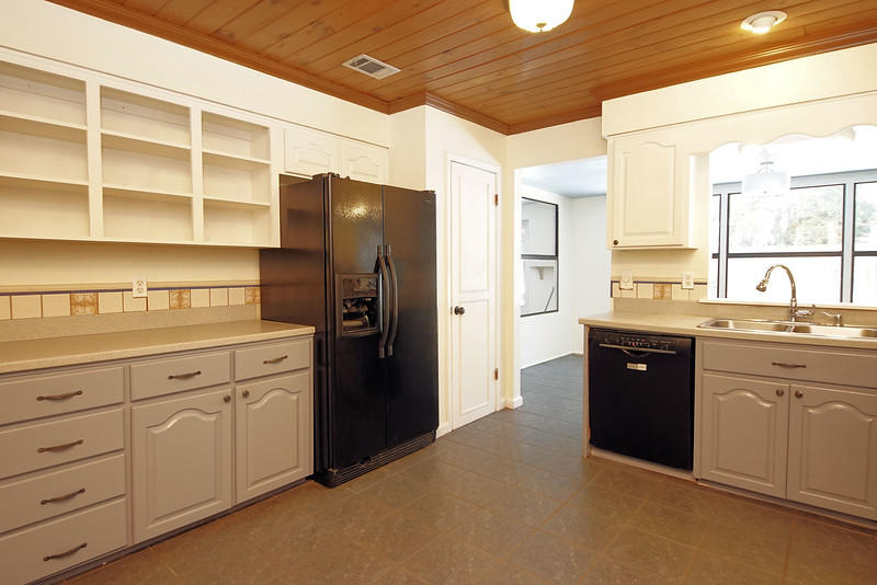 MARY ESTHER MANOR 1ST ADDN - Residential