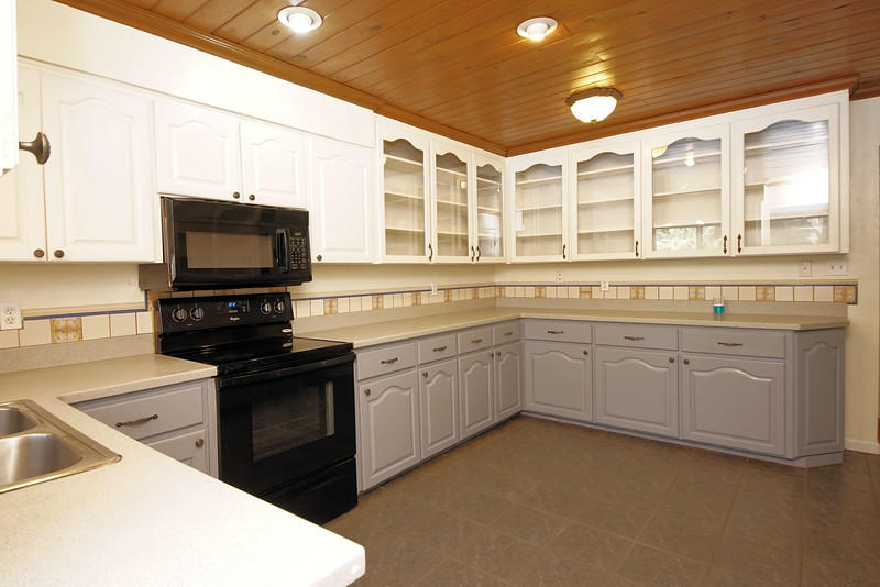 MARY ESTHER MANOR 1ST ADDN - Residential
