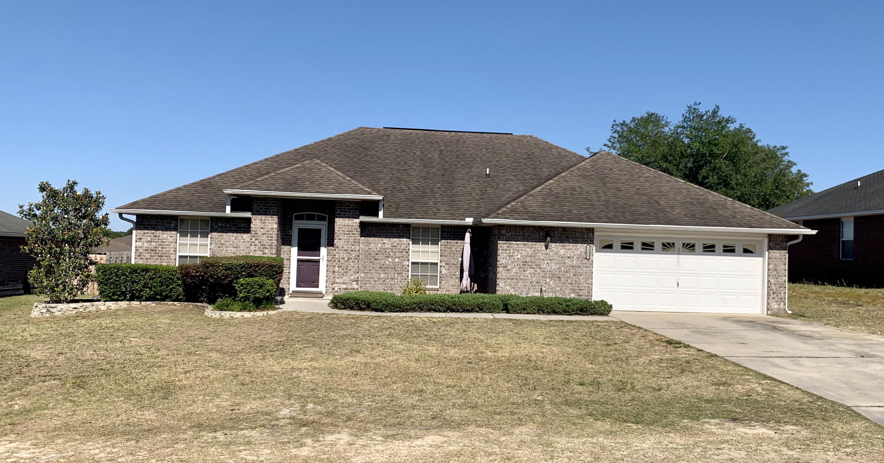 BEAUTIFUL 4/2 HOME.. Don't miss out on this one. Highly sought after Lee Farms neighborhood. This home has beautiful unique touches through out, like a claw foot tub and separate shower in the master bath. This home is priced to sell quickly. It has a cubby area in the garage that gives you even more space so you can fit two cars and still have space for all of your tools and extra toys. New pictures coming once the carpet has been replaced and it has a fresh coat of paint.