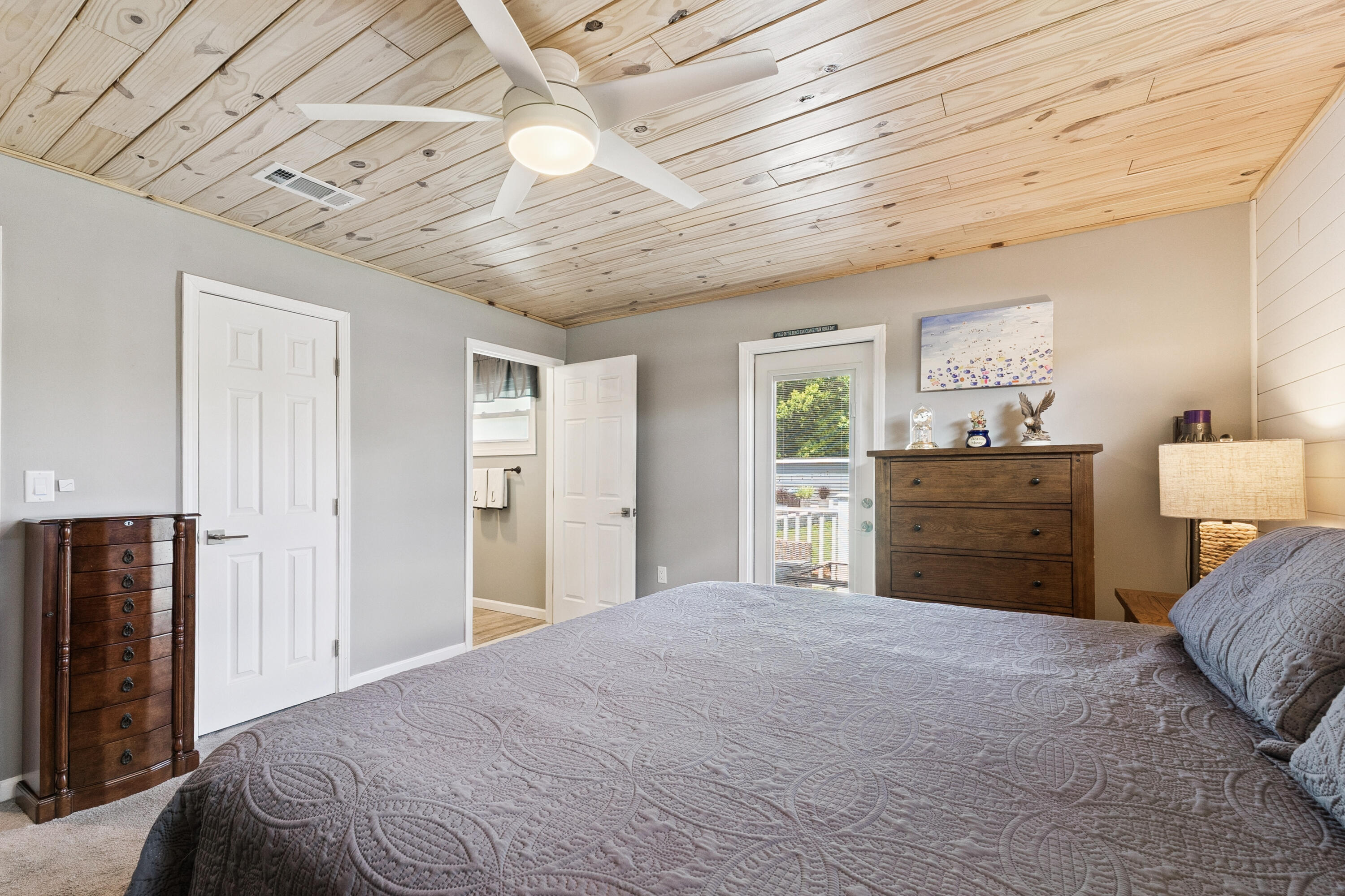 PINES 5TH ADDN - Residential